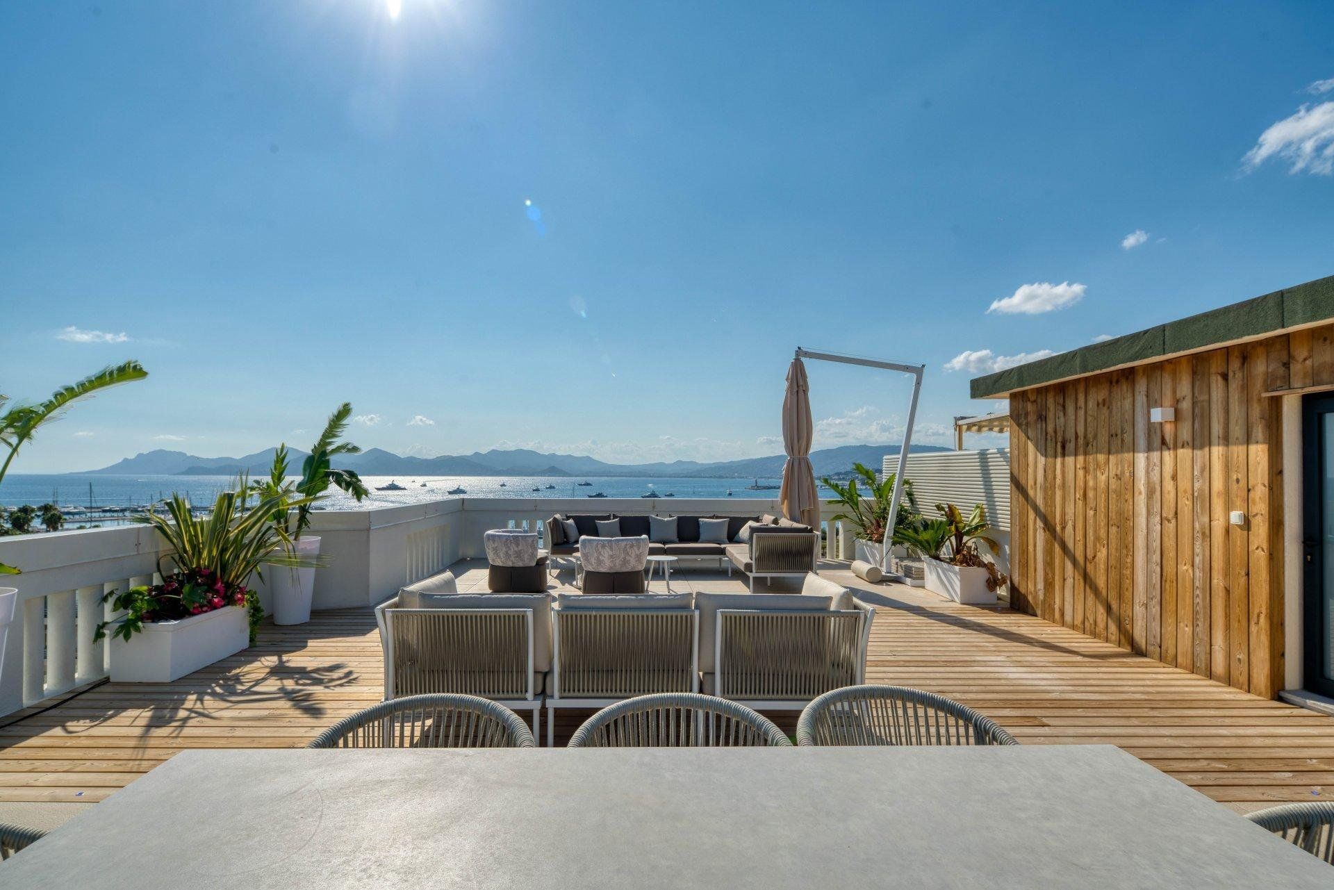 Huis in Cannes Croisette, Provence-Alpes-Cote dAzur 10030013