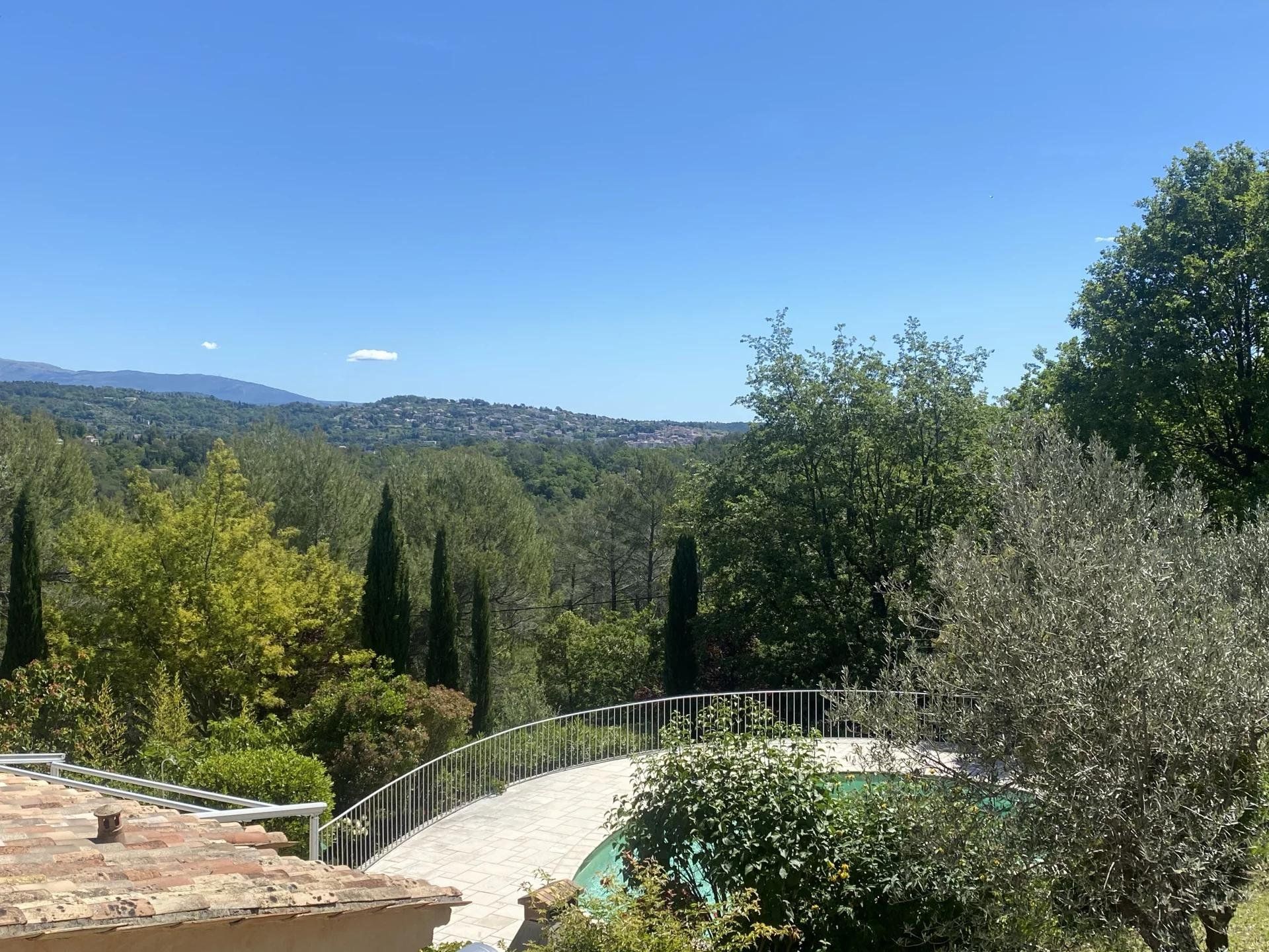 Hus i Seillans, Provence-Alpes-Cote d'Azur 10030038