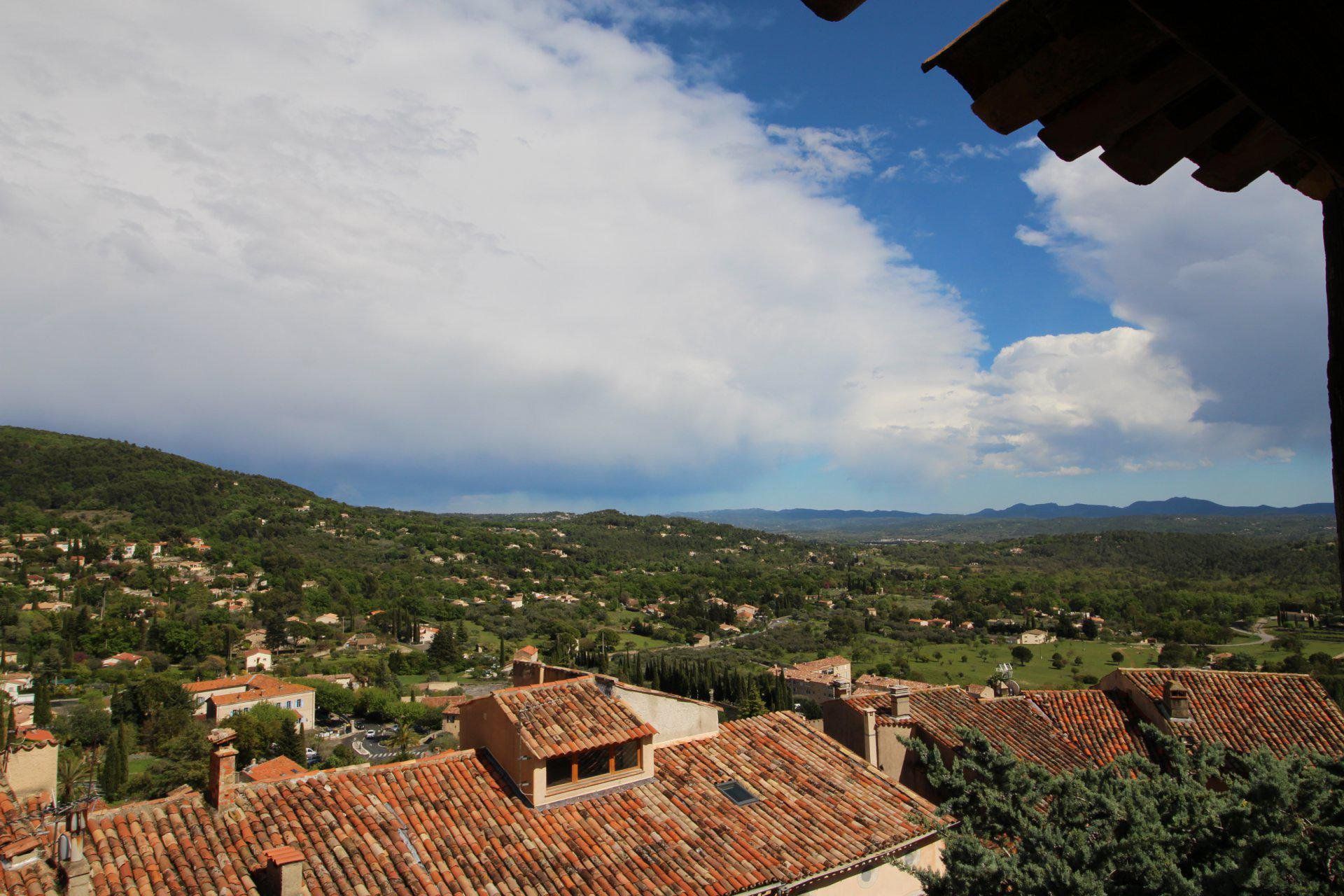 Hus i Seillans, Provence-Alpes-Cote d'Azur 10030073