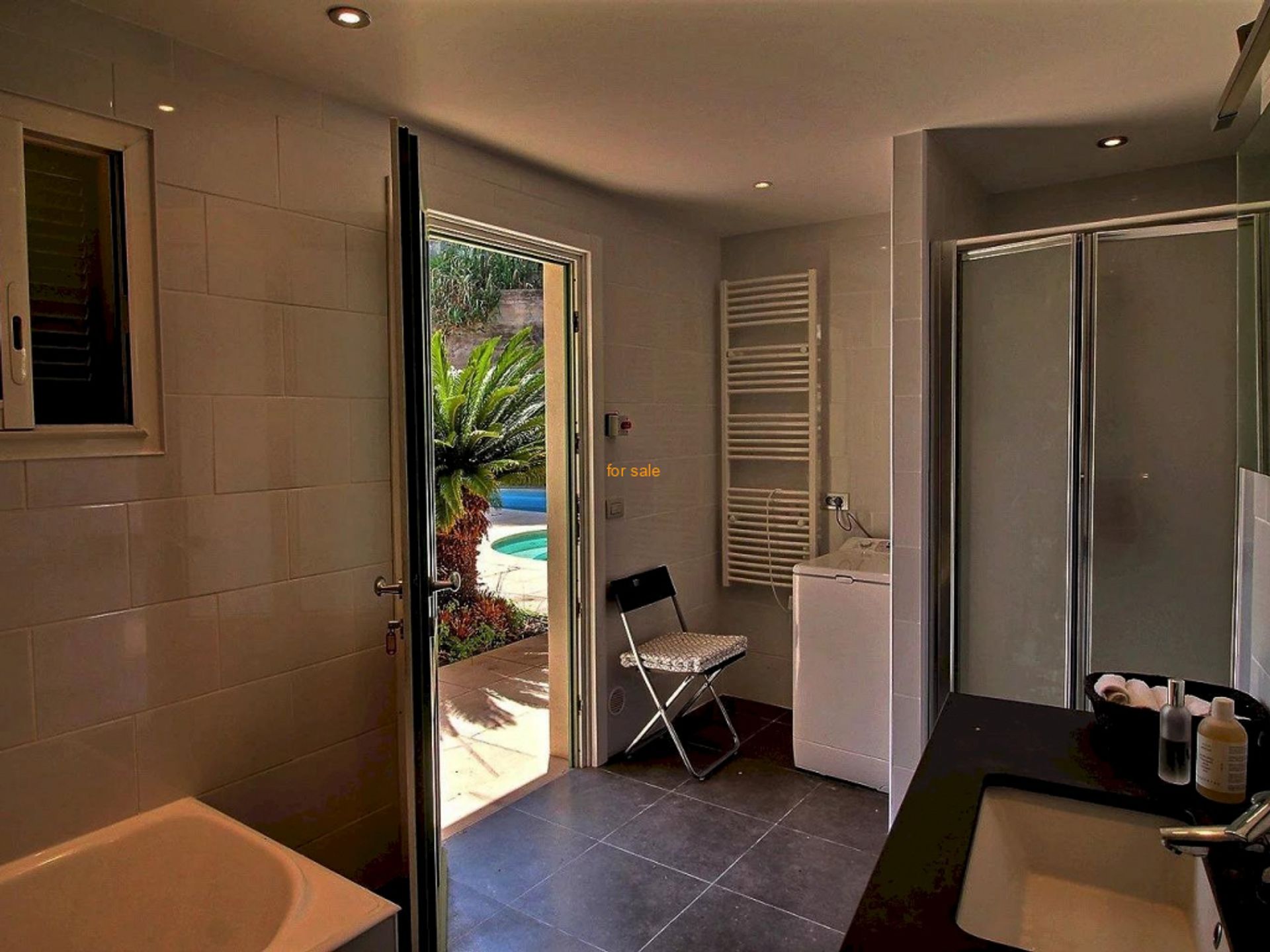 Huis in Menton, Provence-Alpes-Cote d'Azur 10030297