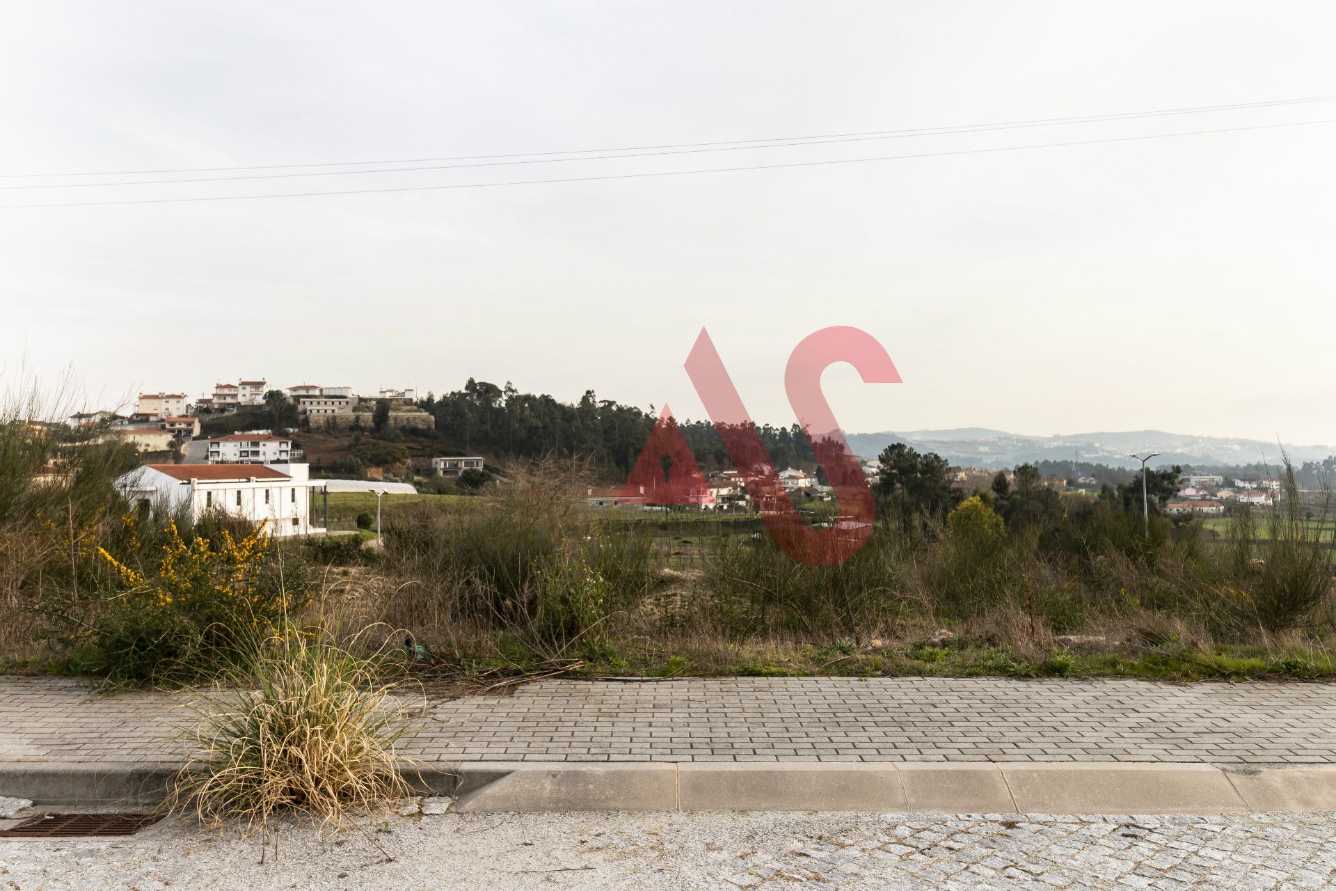 Terra no Lousada, Porto 10034187