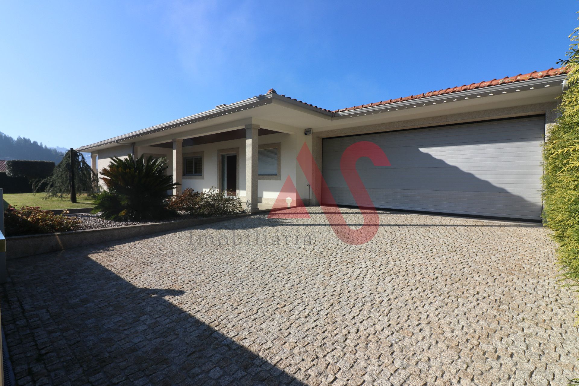 House in GuImaraes, Braga 10034310