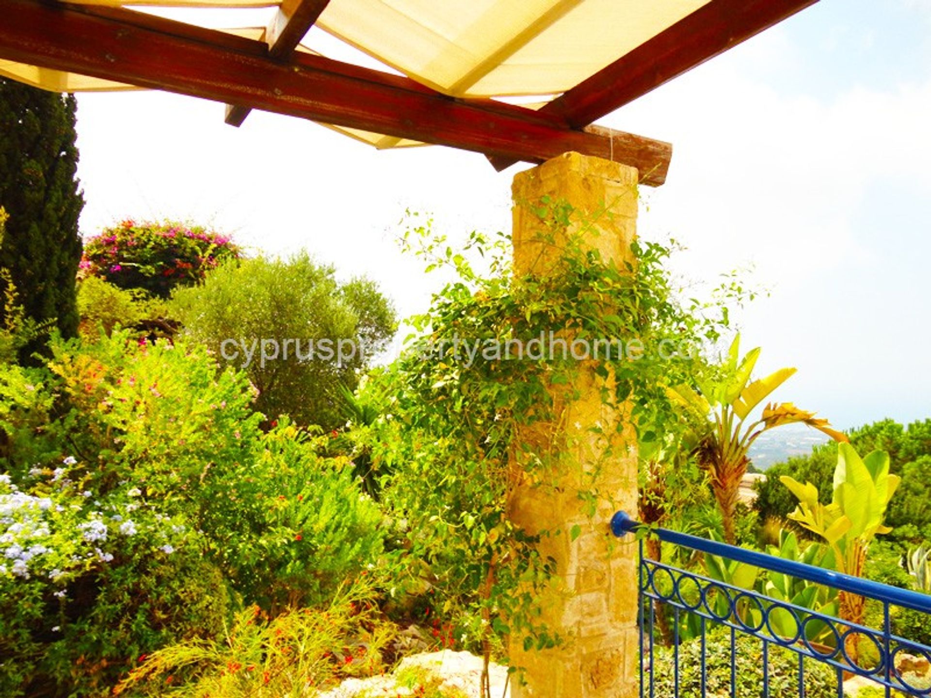 House in Tala-Kamares, Paphos 10034577