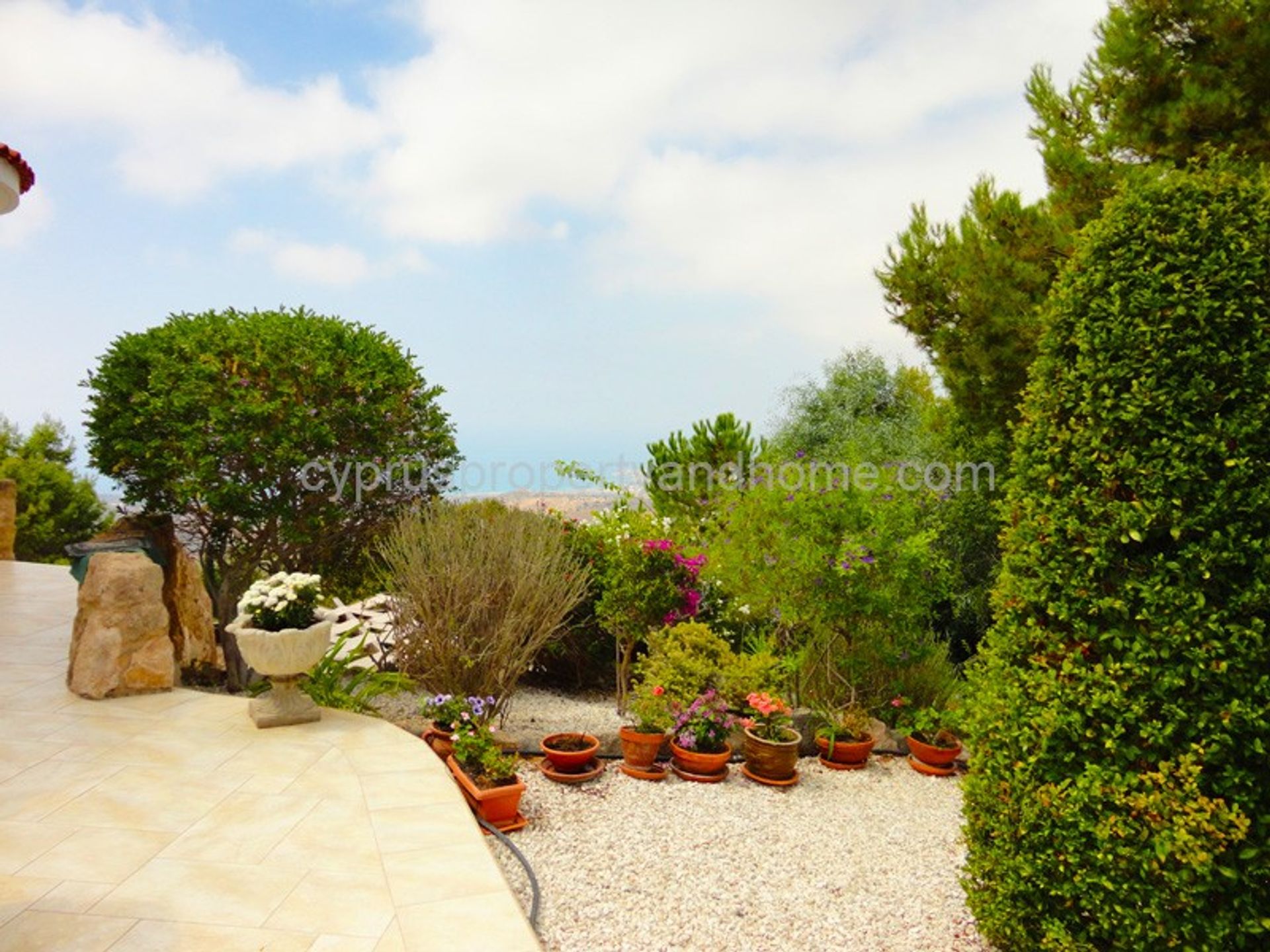 House in Tala-Kamares, Paphos 10034577