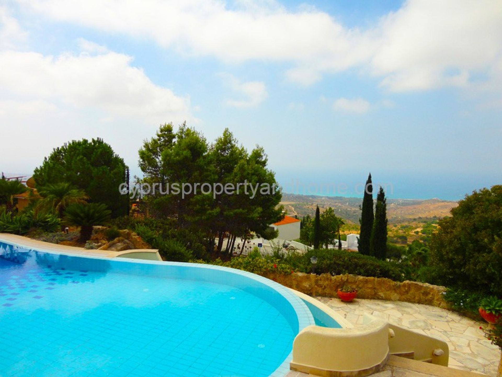 House in Tala-Kamares, Paphos 10034577