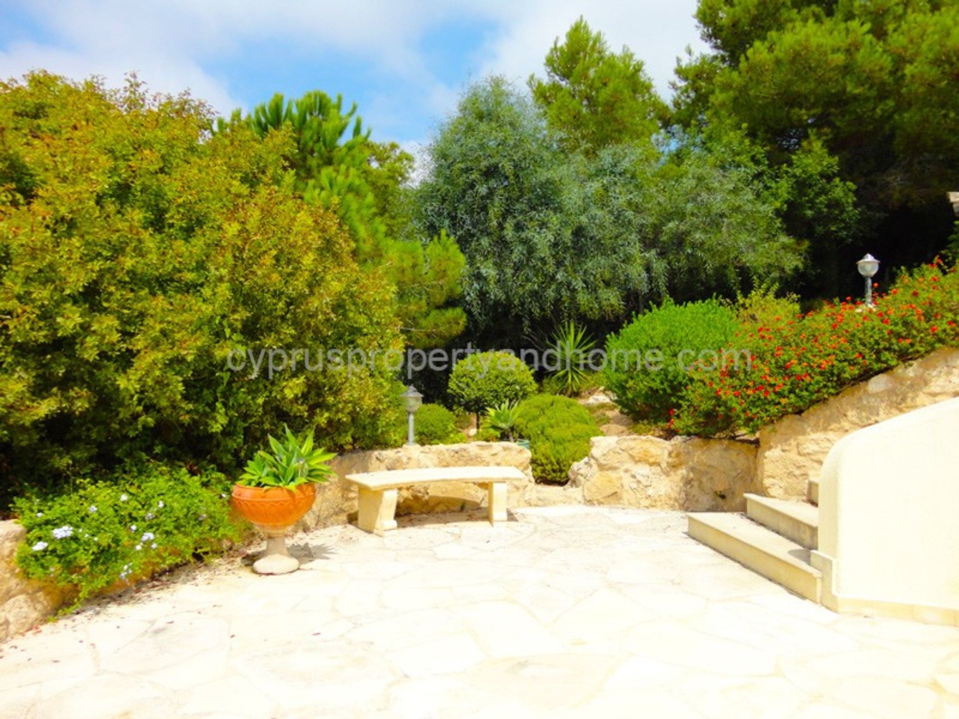 House in Tala-Kamares, Paphos 10034577