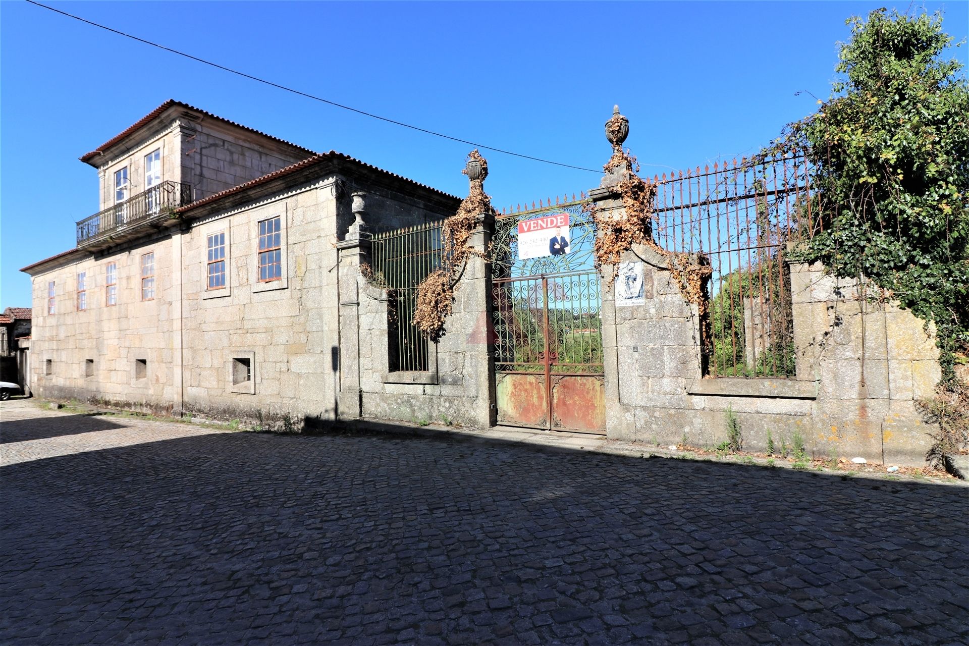 House in Pacos De FerreIra, Porto 10034680