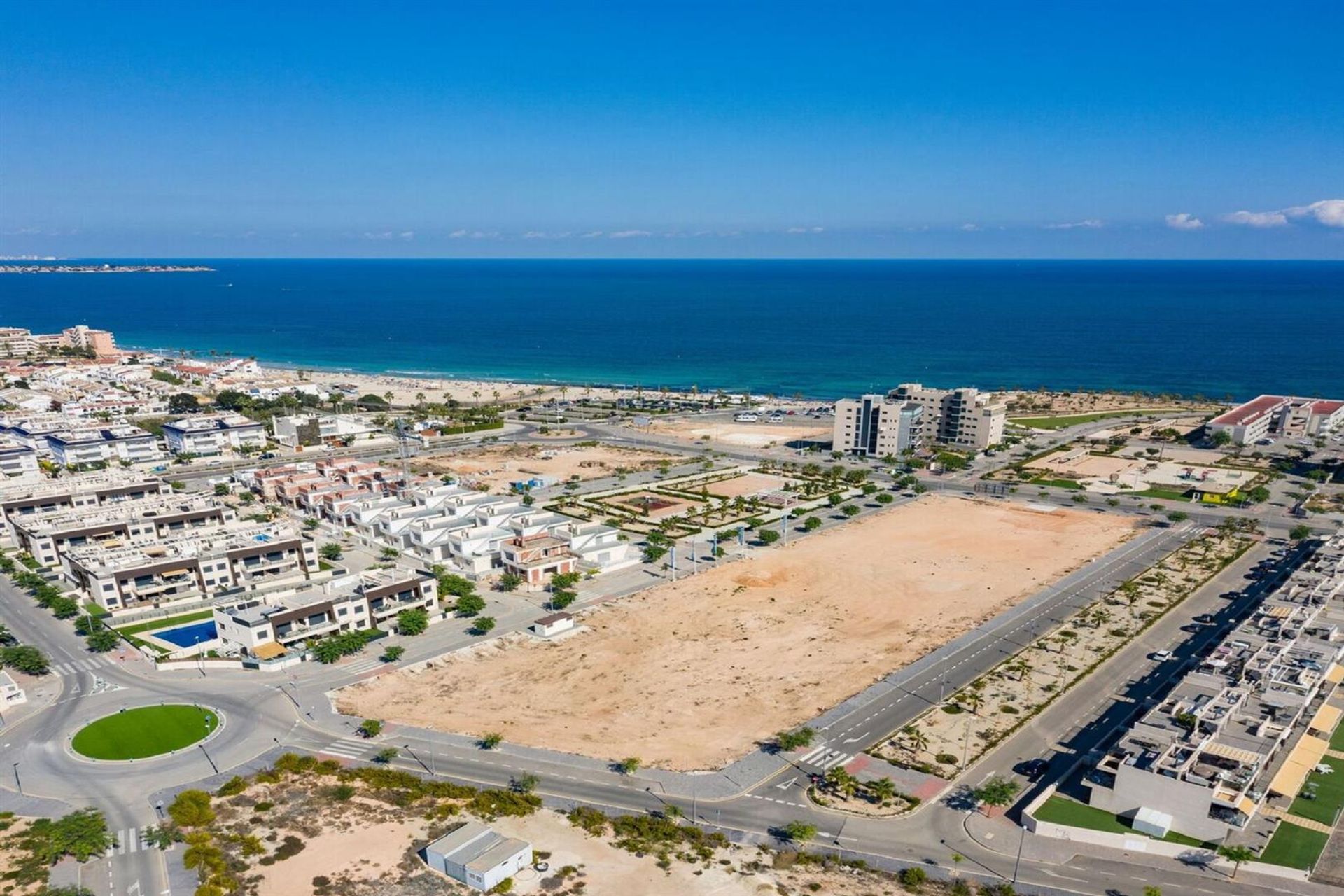 عمارات في Torre de la Horadada, Costa Blanca 10034951