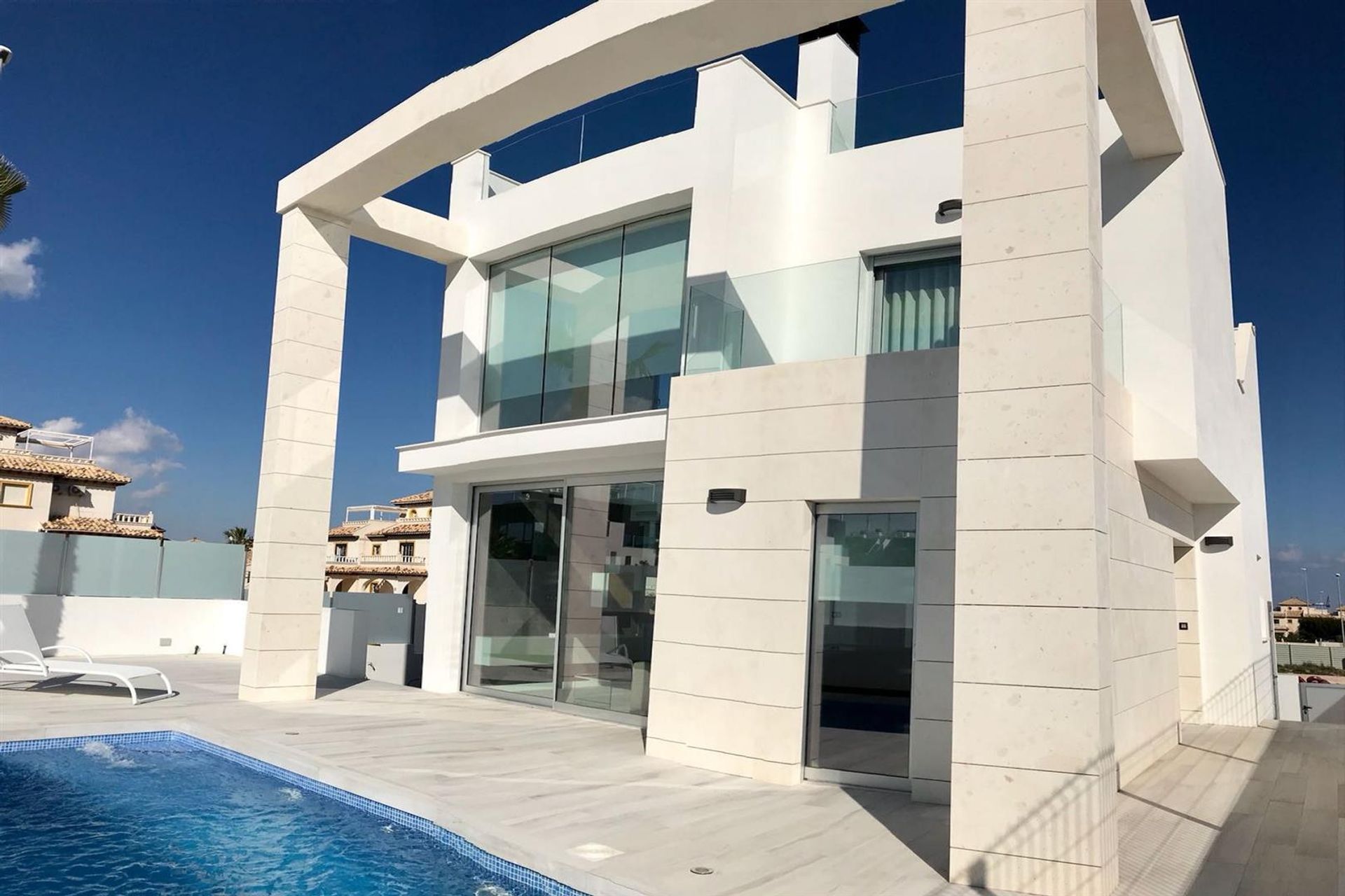 House in La ZenIa, Costa Blanca 10035718