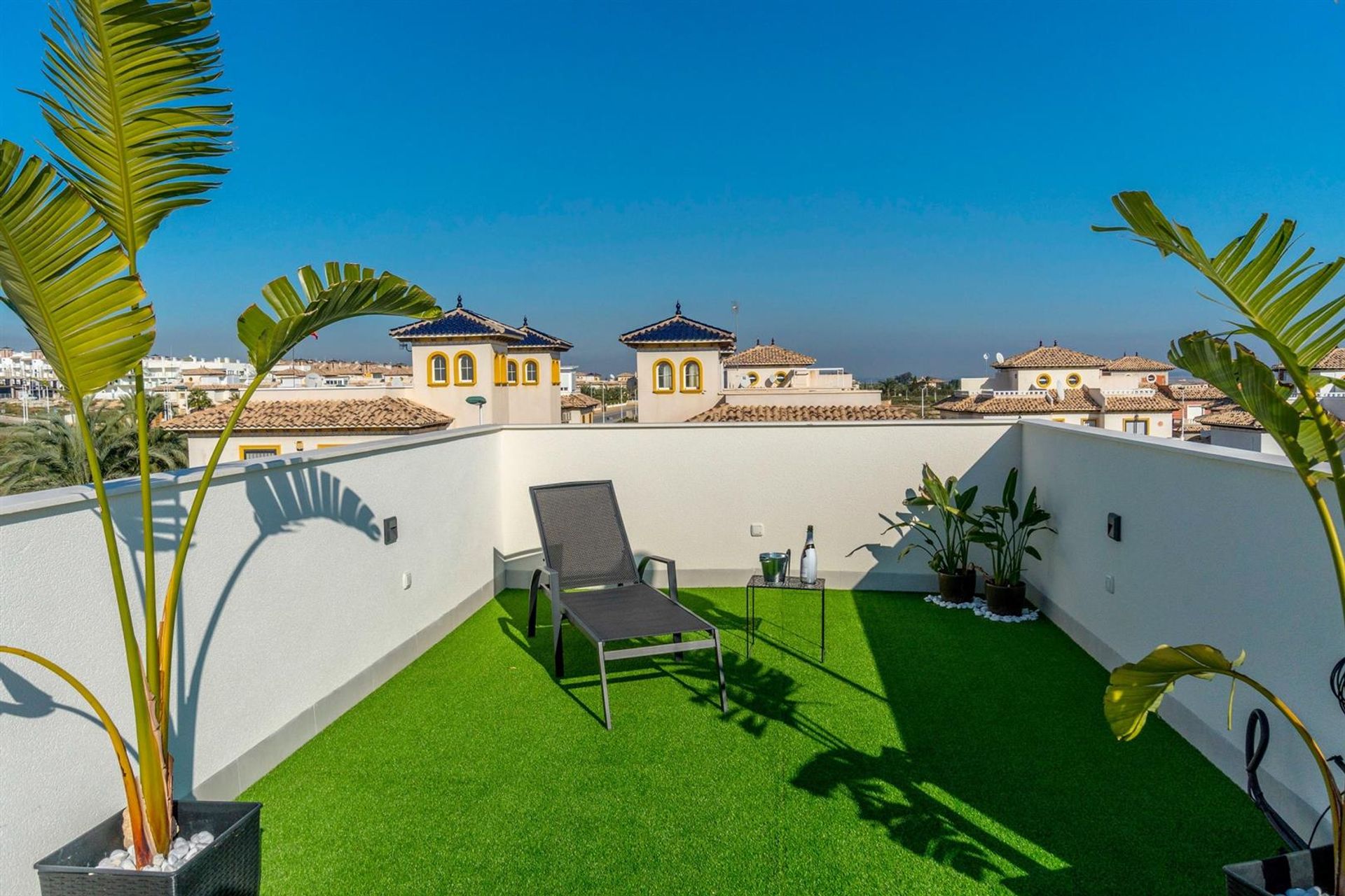 House in Playa del PInet, La MarIna, Costa Blanca 10035777