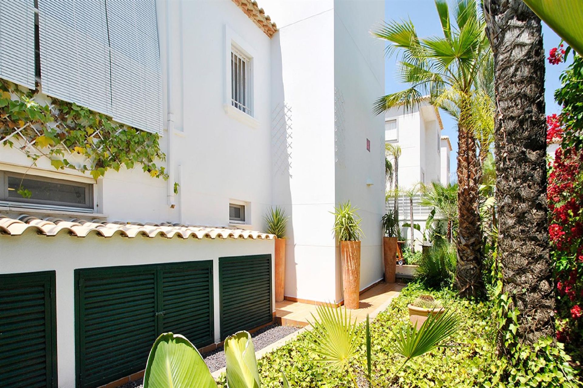 Rumah di La MarIna, Costa Blanca 10035932