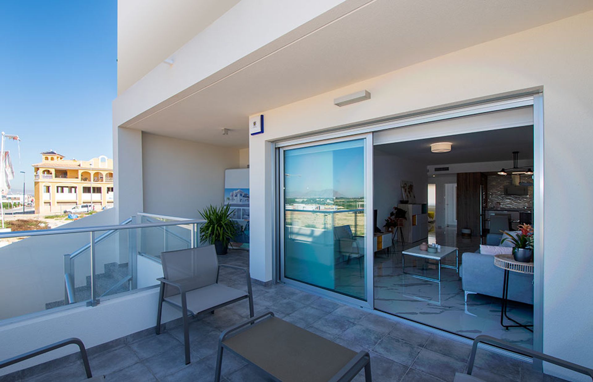 Condominium in Benijofar, Valencia 10035957