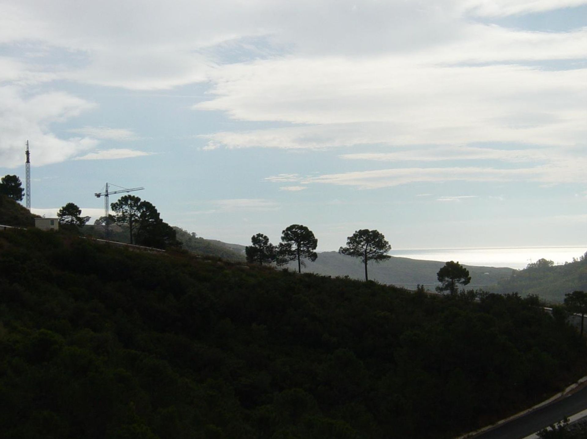 Land i Benahavis, Andalusia 10036712