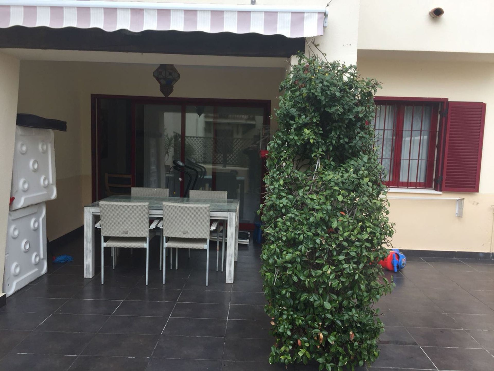 Condominio en San Luis de Sabinillas, Andalucía 10036771