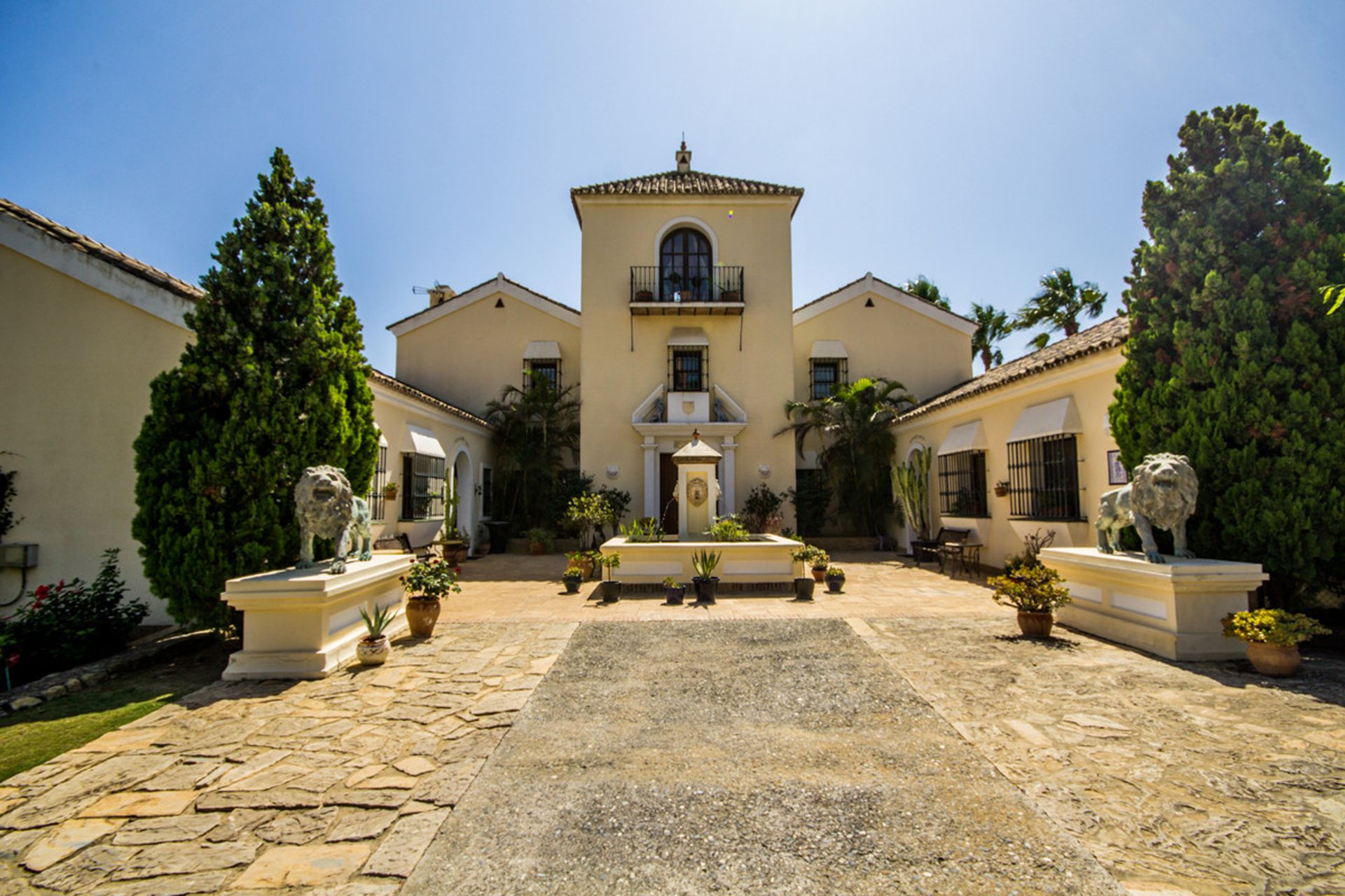 Hus i Castillo de Sabinillas, Andalusia 10036842