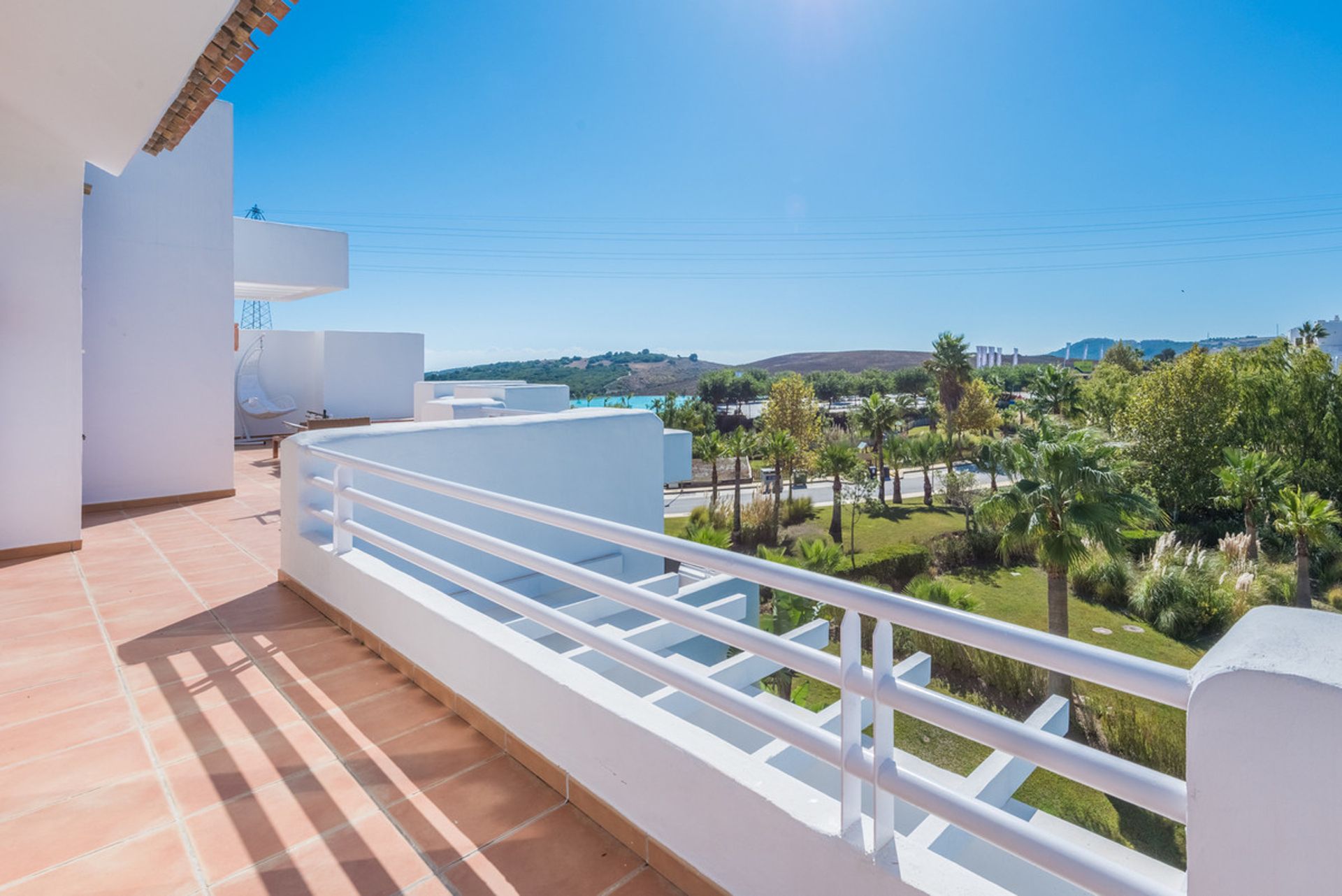 Condominium in San Luis de Sabinillas, Andalusië 10037409