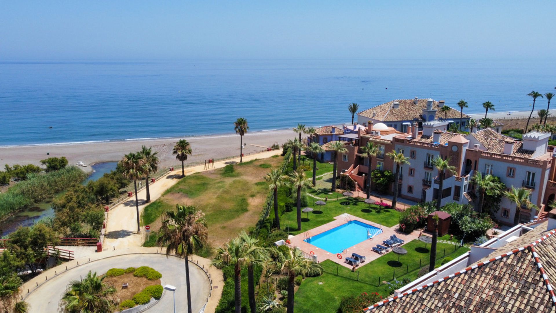 मकान में Casares Playa, Malaga 10037473