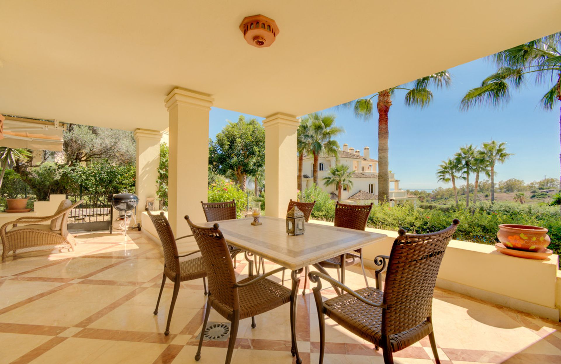 Condominium in Casares Playa, Malaga 10037508