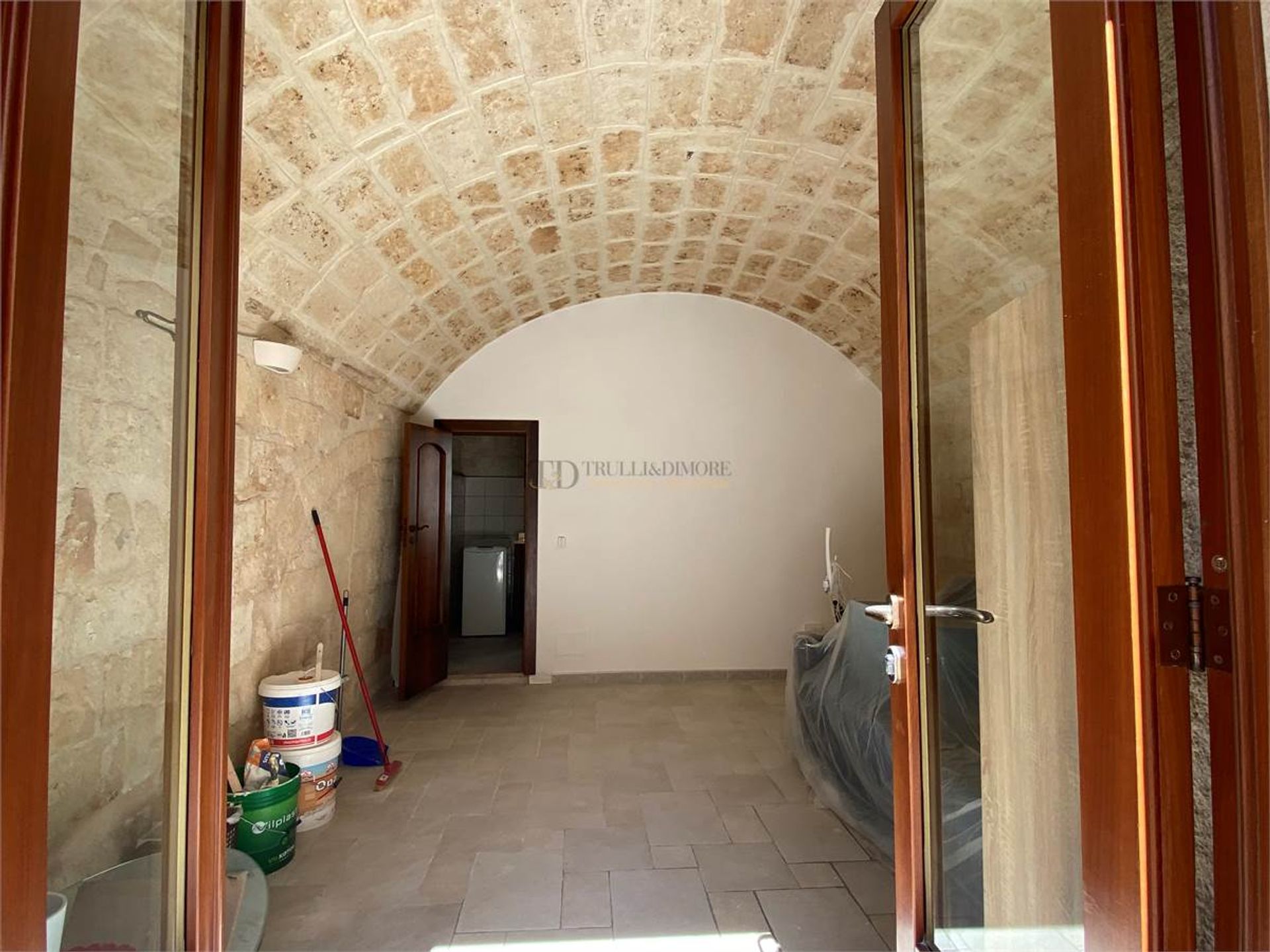 Condominio en Monopoli, Apulia 10037949