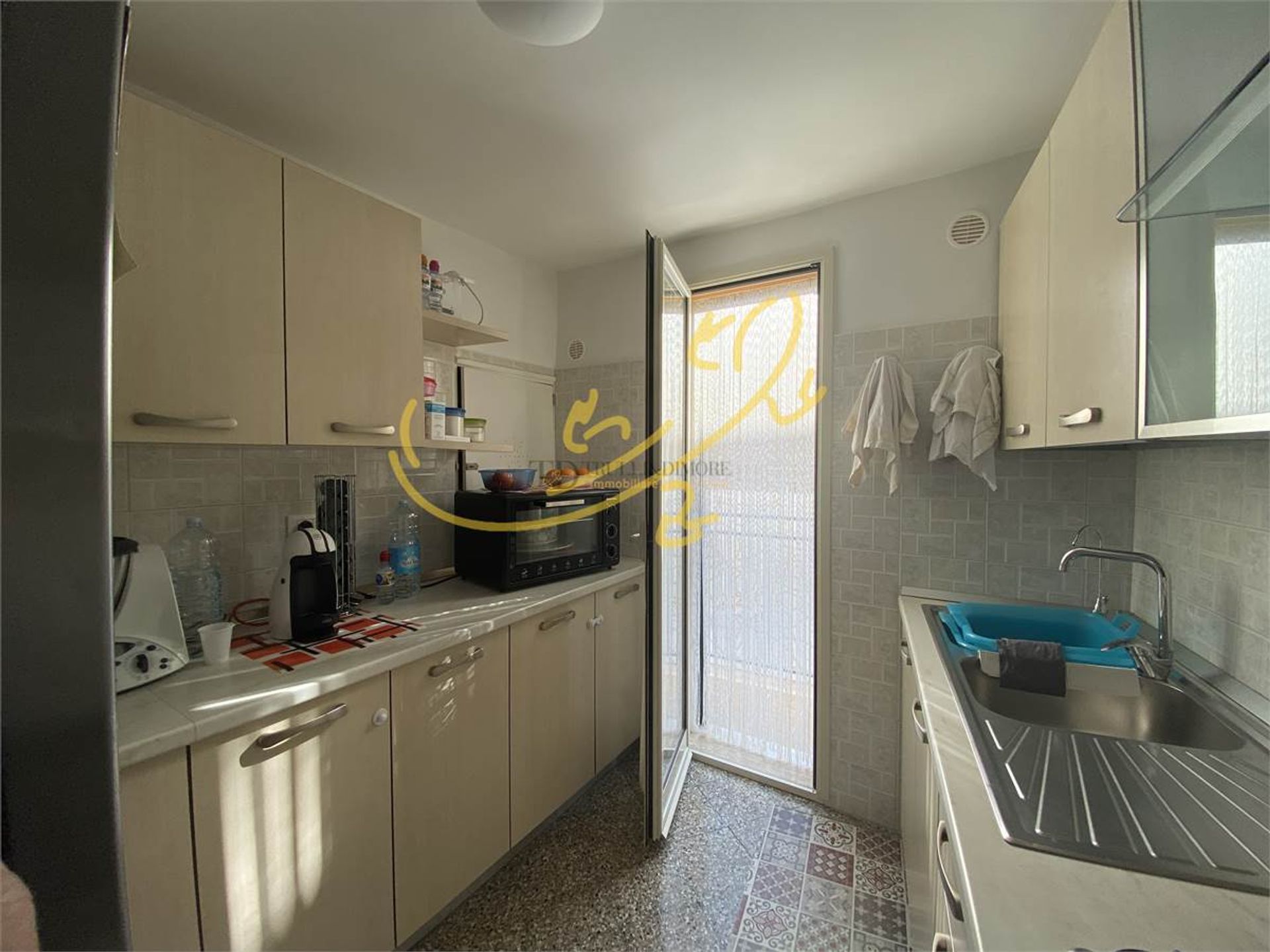 Condominio en Monopoli, Apulia 10037964