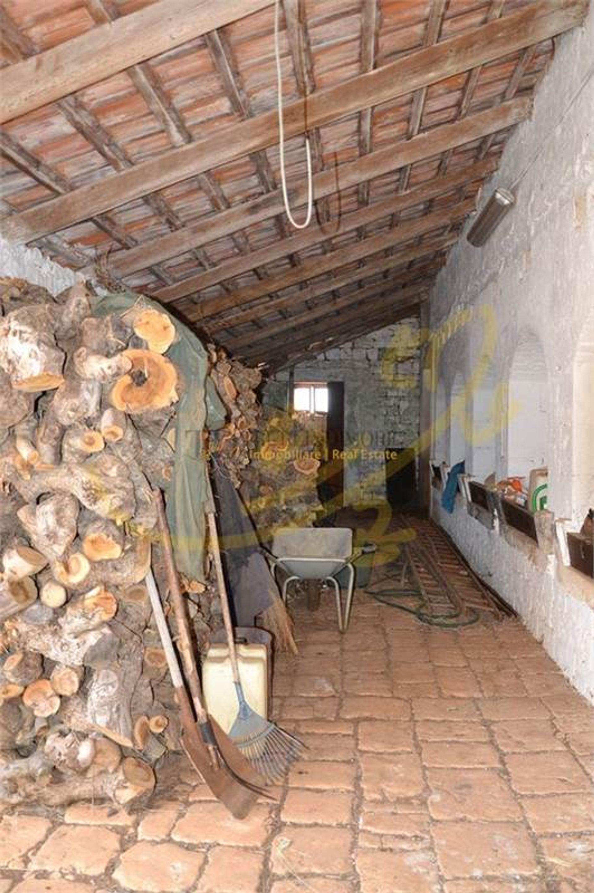 House in Conversano,  10038009