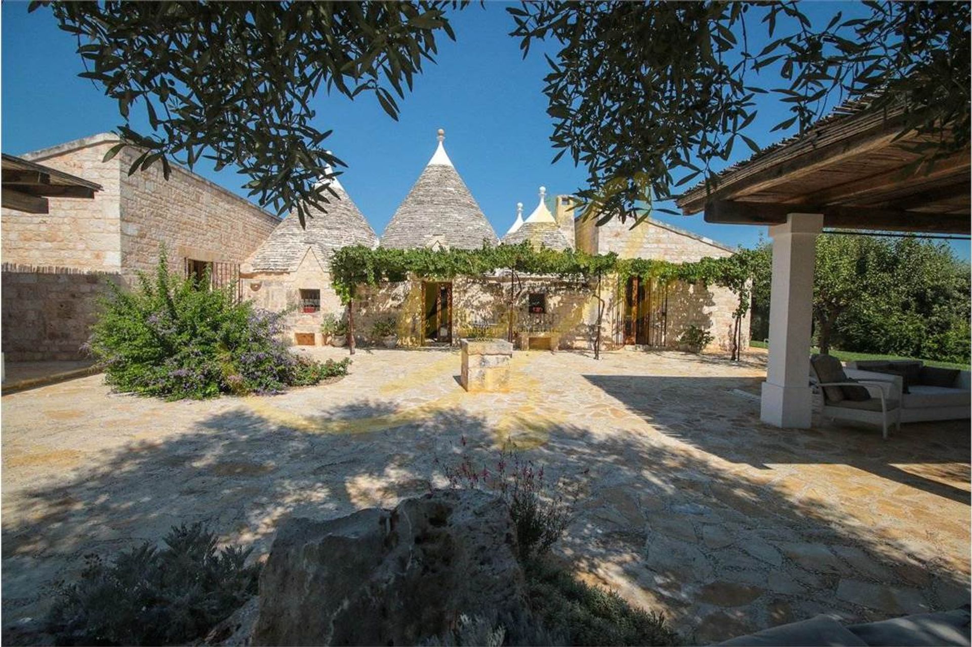 casa en Polignano a Mare, Puglia 10038025