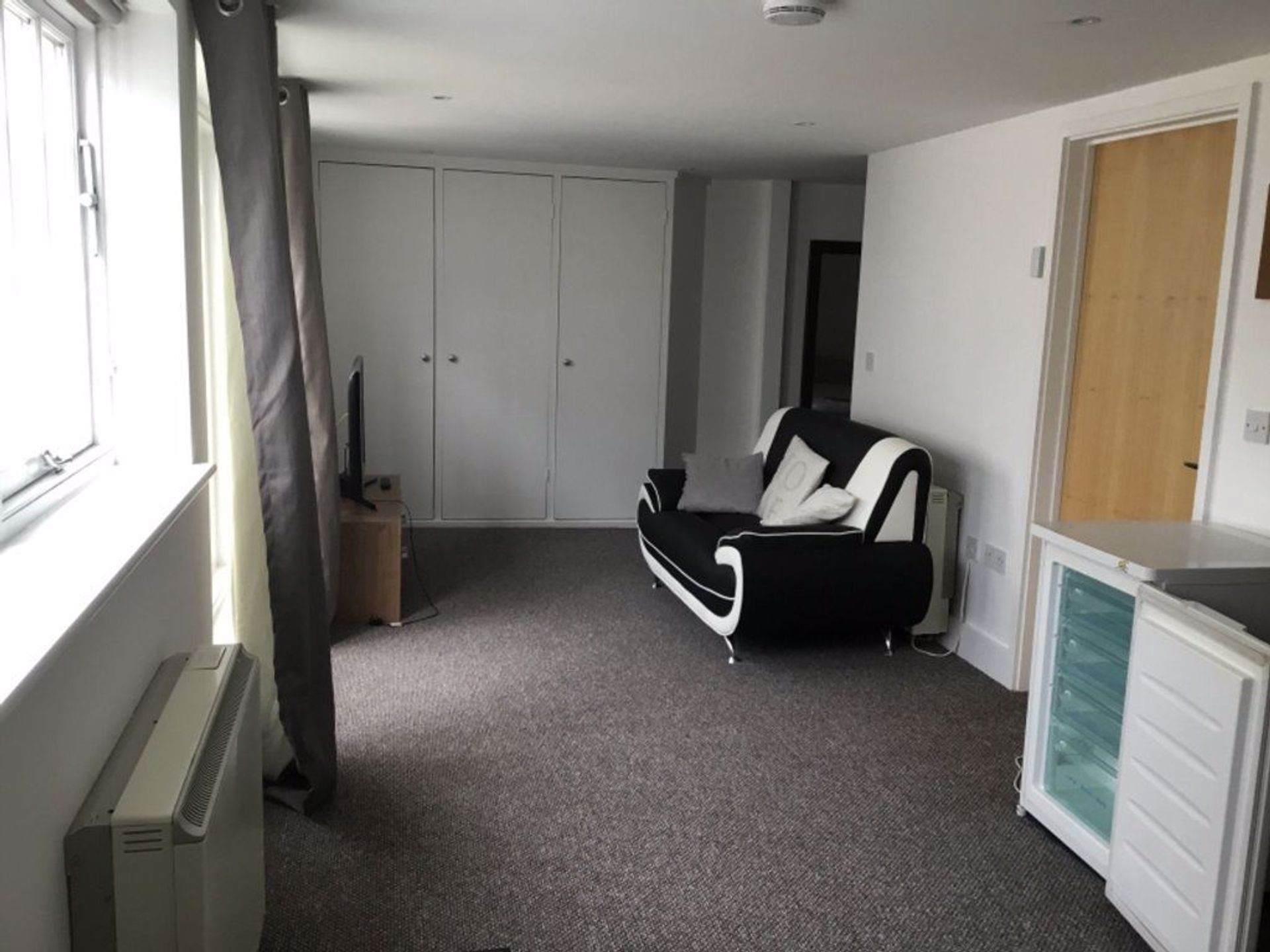 Condominium in Canterbury, Kent 10042065