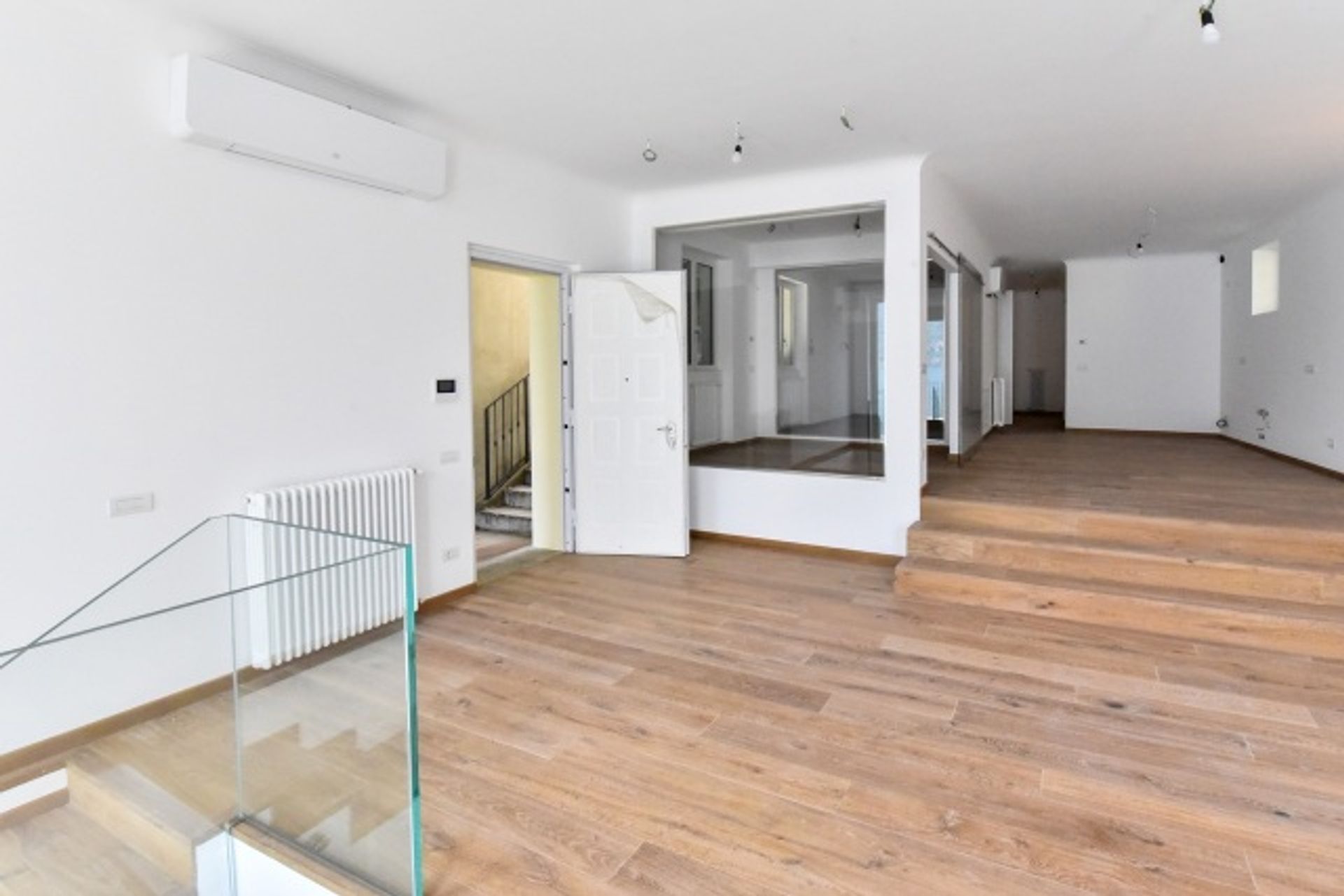 Condominio en Province Of Como, Lombardy 10042286