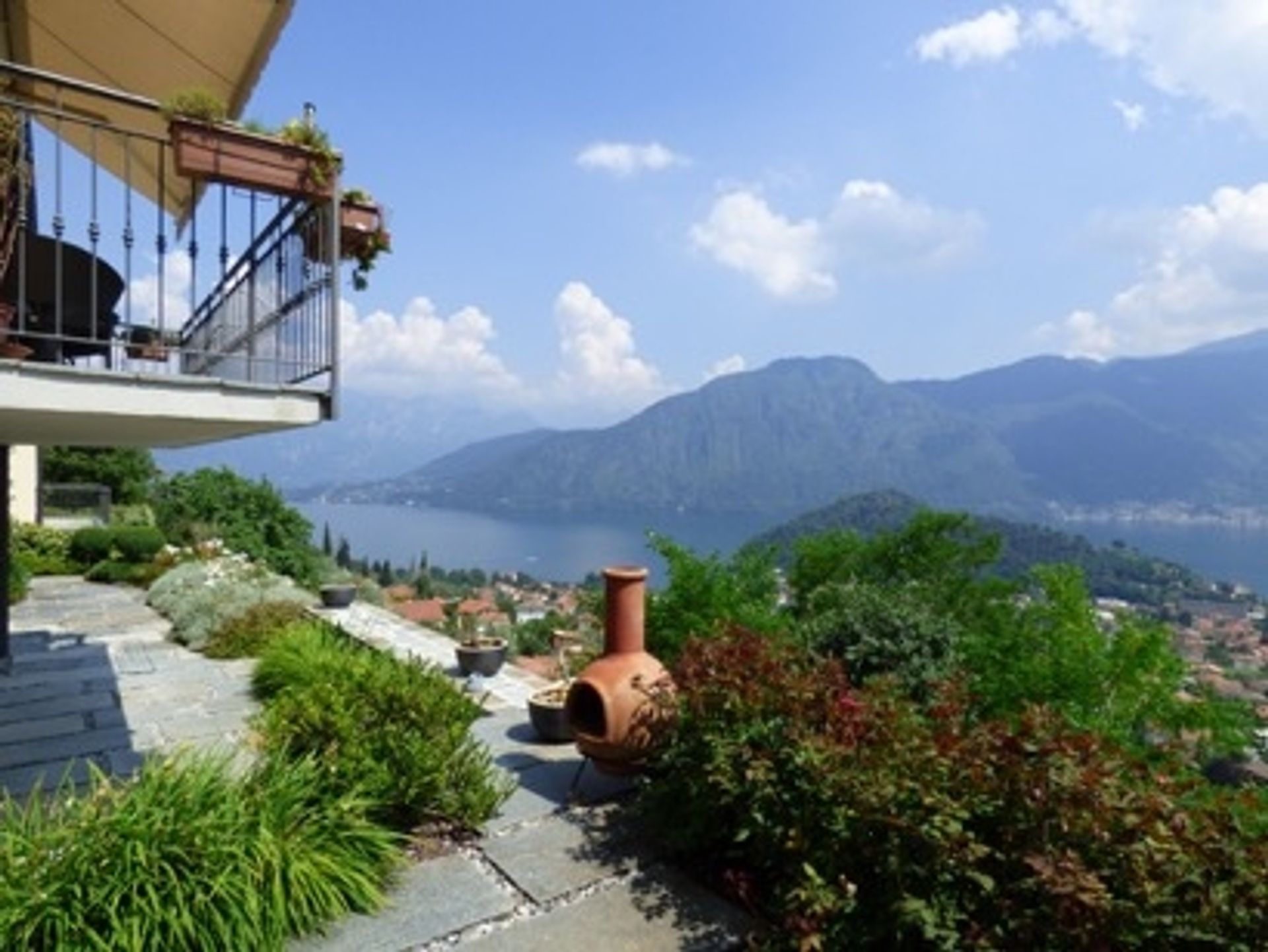 Condominio en Provincia Di Como, Lombardy 10042333