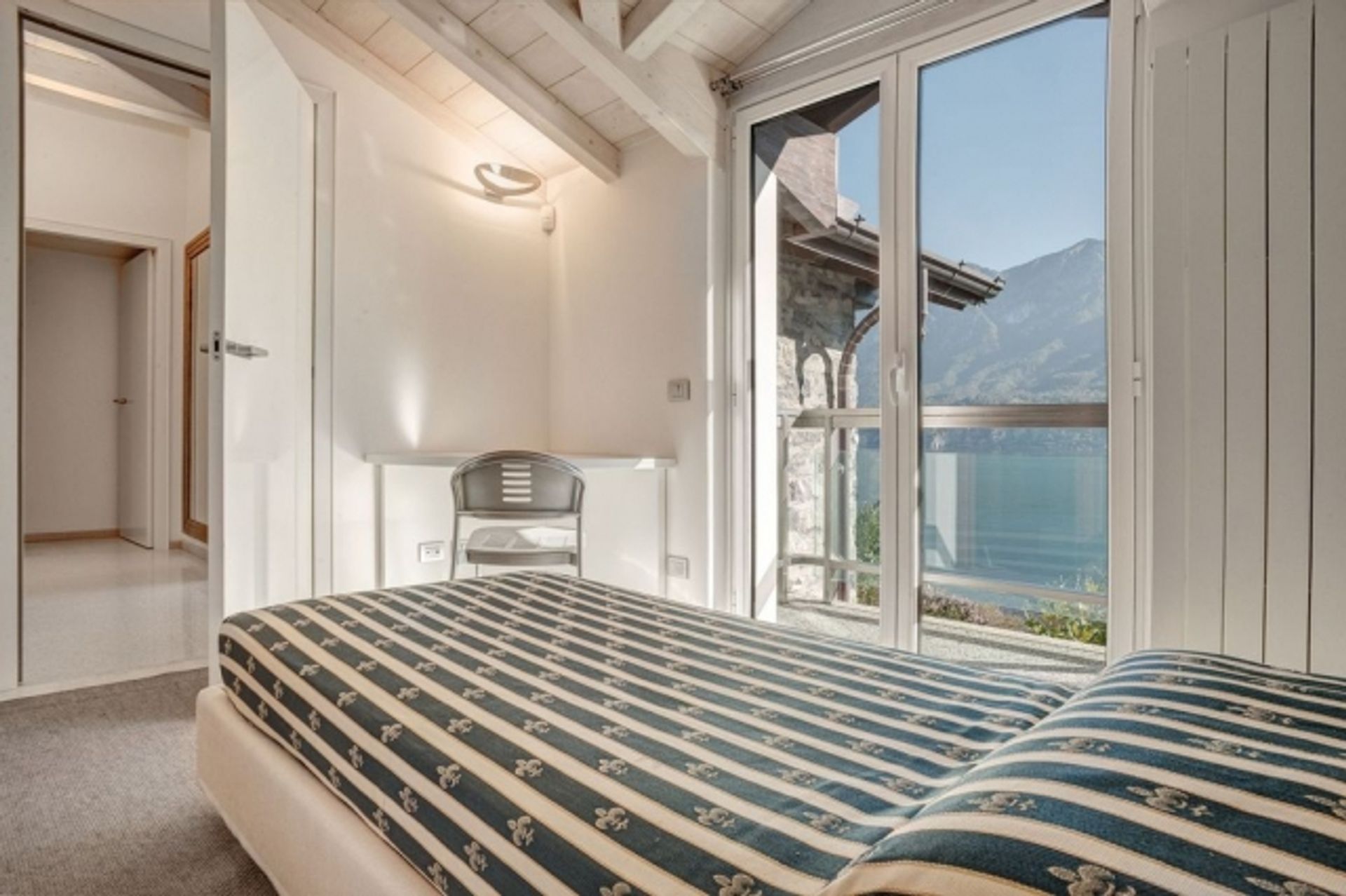 Huis in Oliveto Lario, Lombardy 10042363