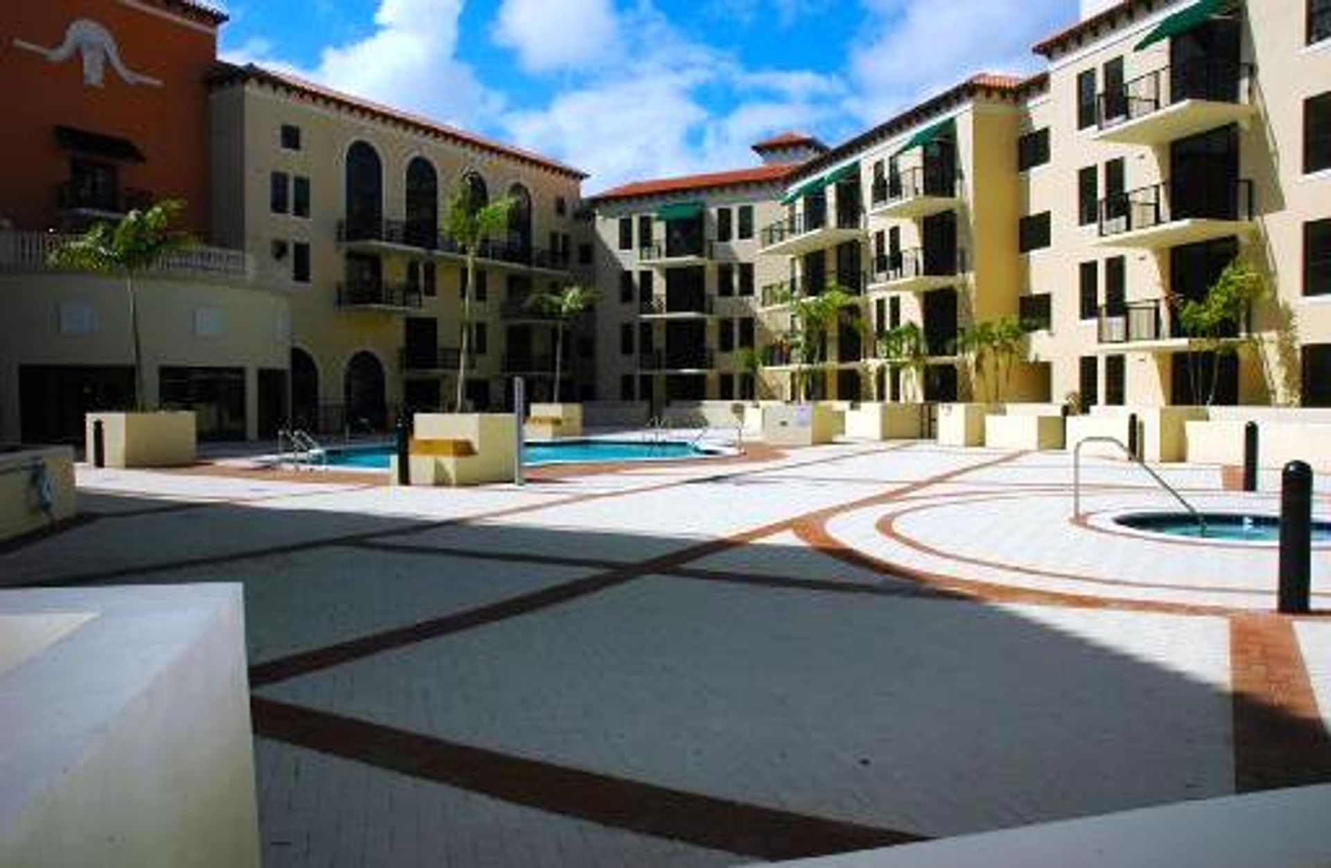 Condominium in Coral Gables, Florida 10042368