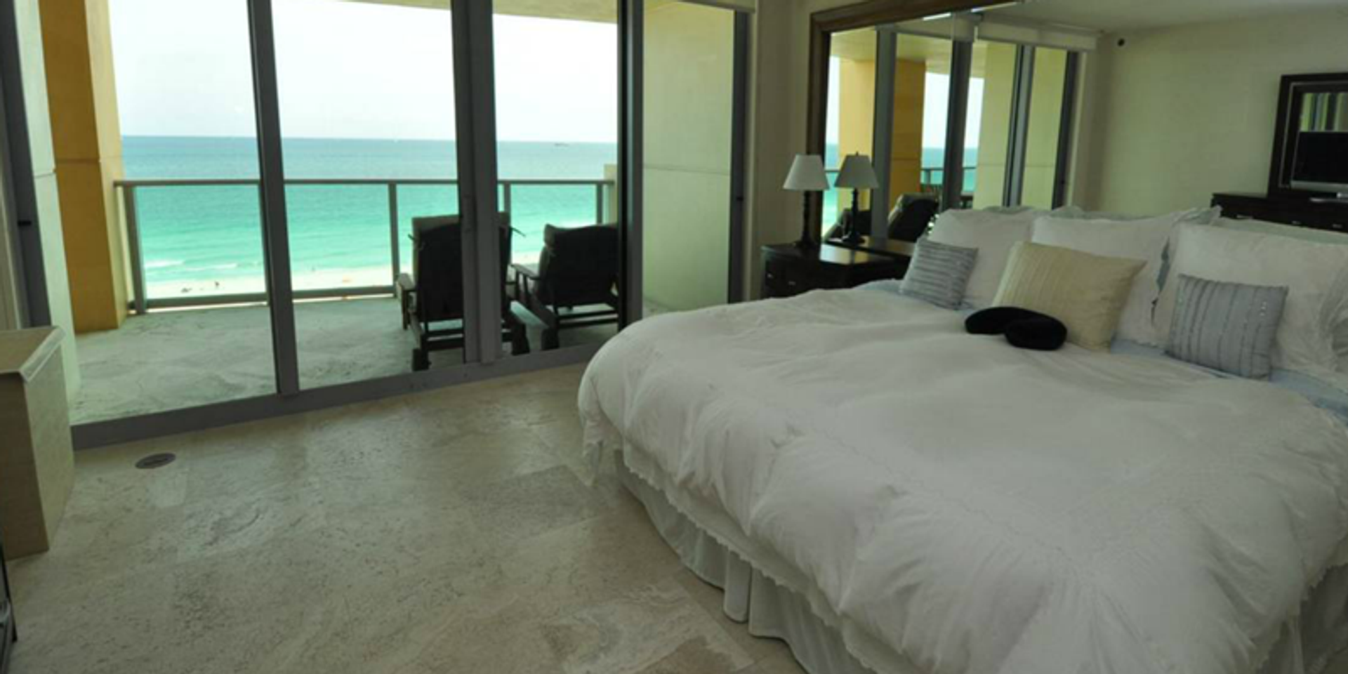 Condominium in South Beach, Florida 10042438