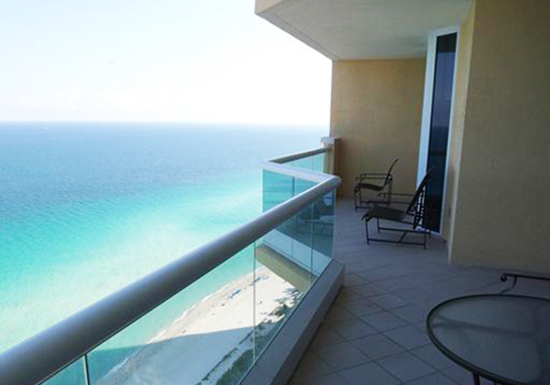 Eigentumswohnung im Sunny Isles Beach, Florida 10042496