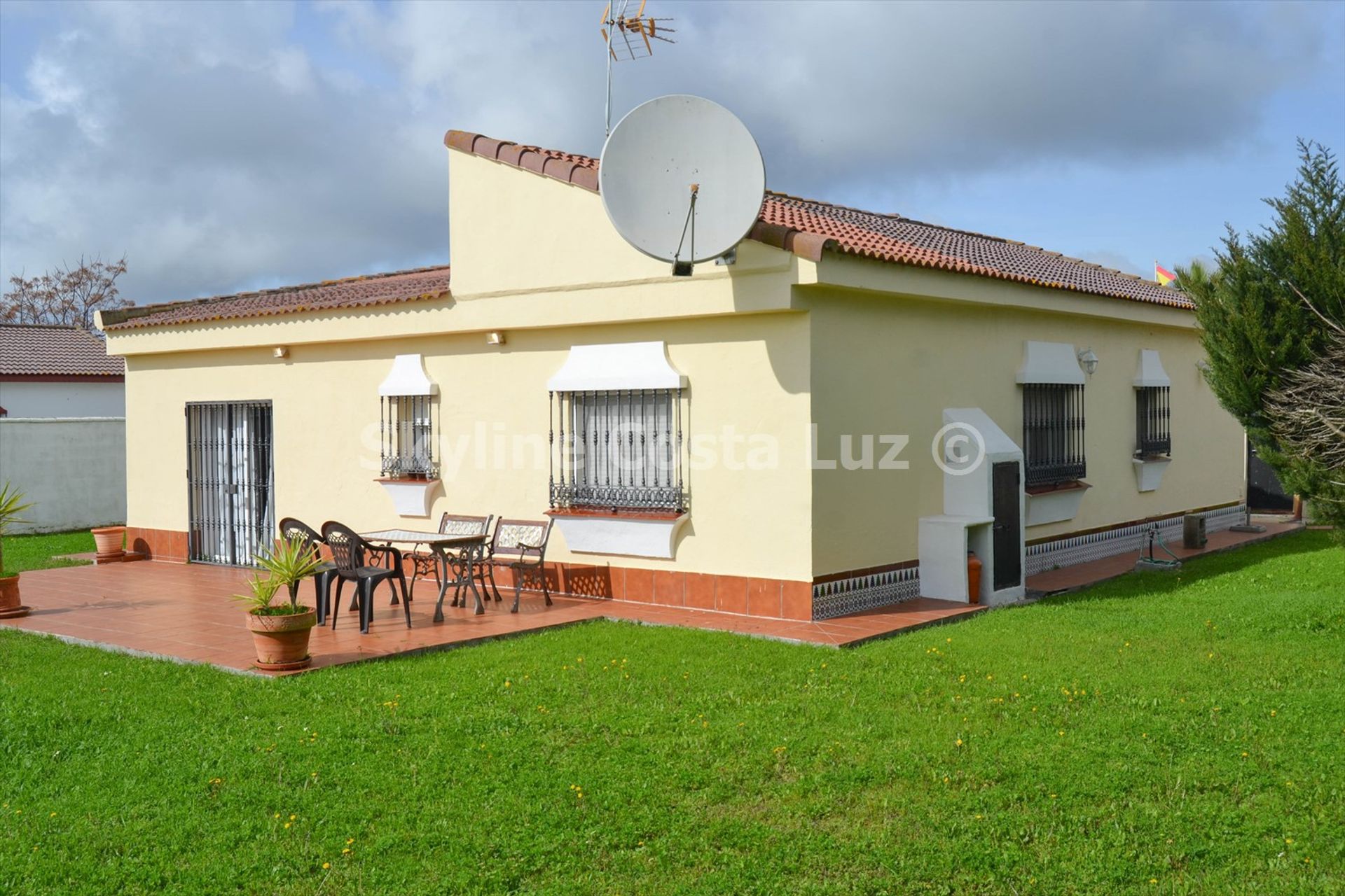 House in Chiclana de La Frontera, Costa Luz 10042558