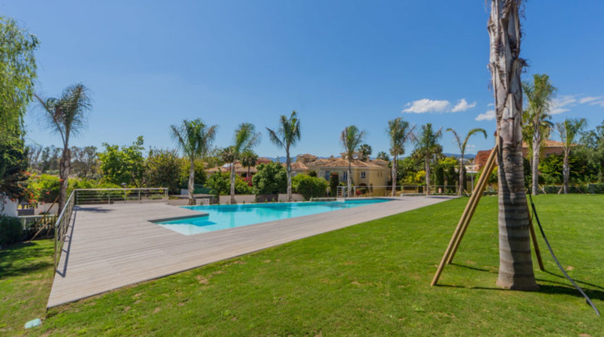 casa en San Pedro de Alcántara, Andalucía 10043666