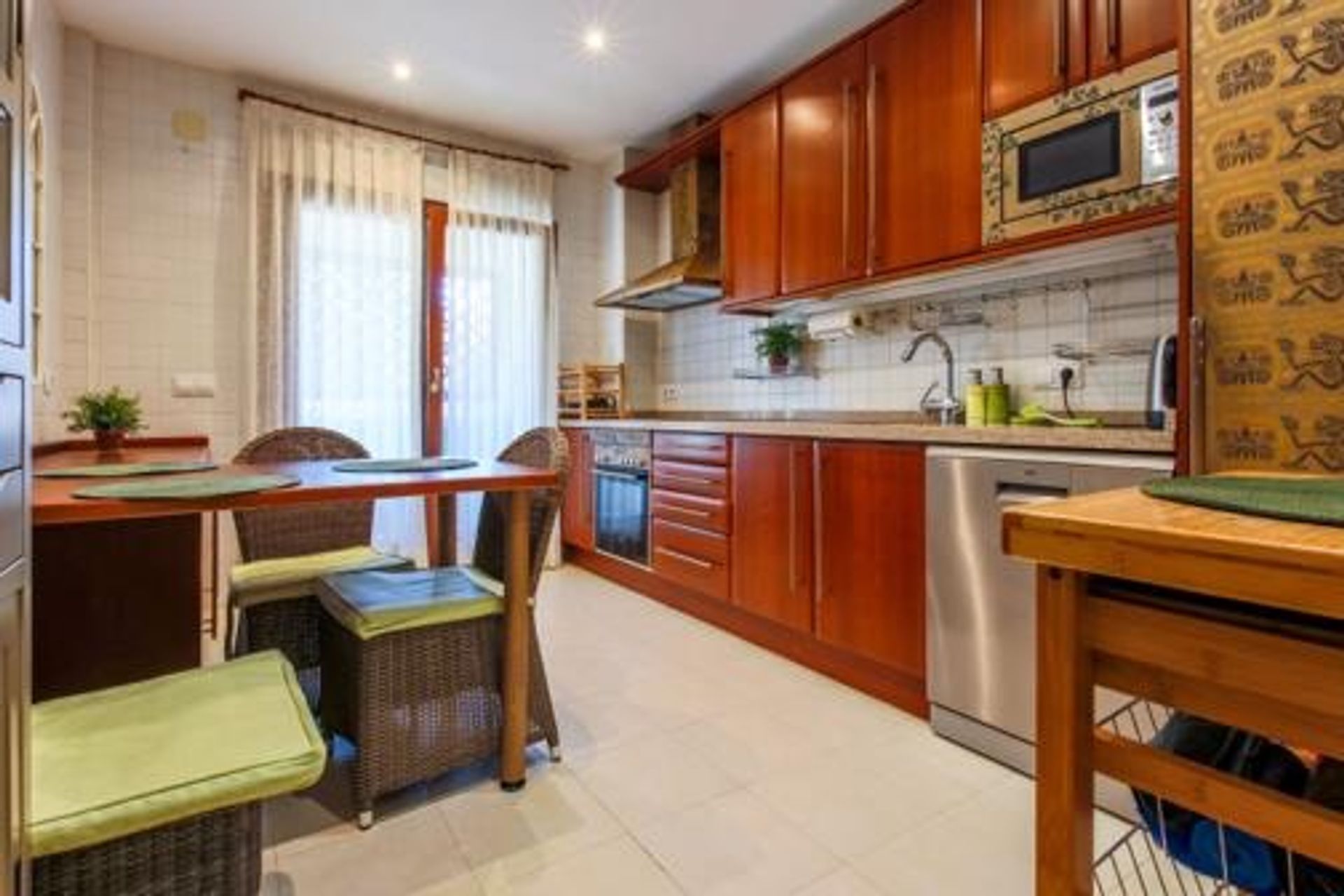 Condominium in Marbella Golden Mile, Malaga 10043691