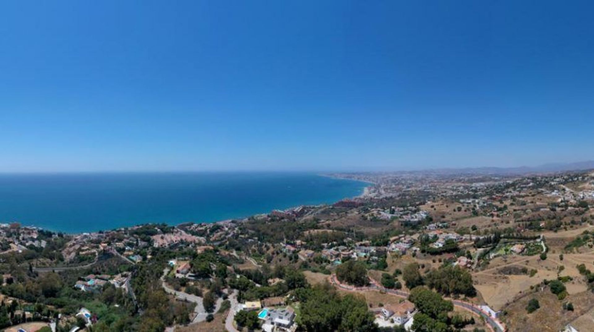 Tanah di Benalmadena, Andalusia 10043770