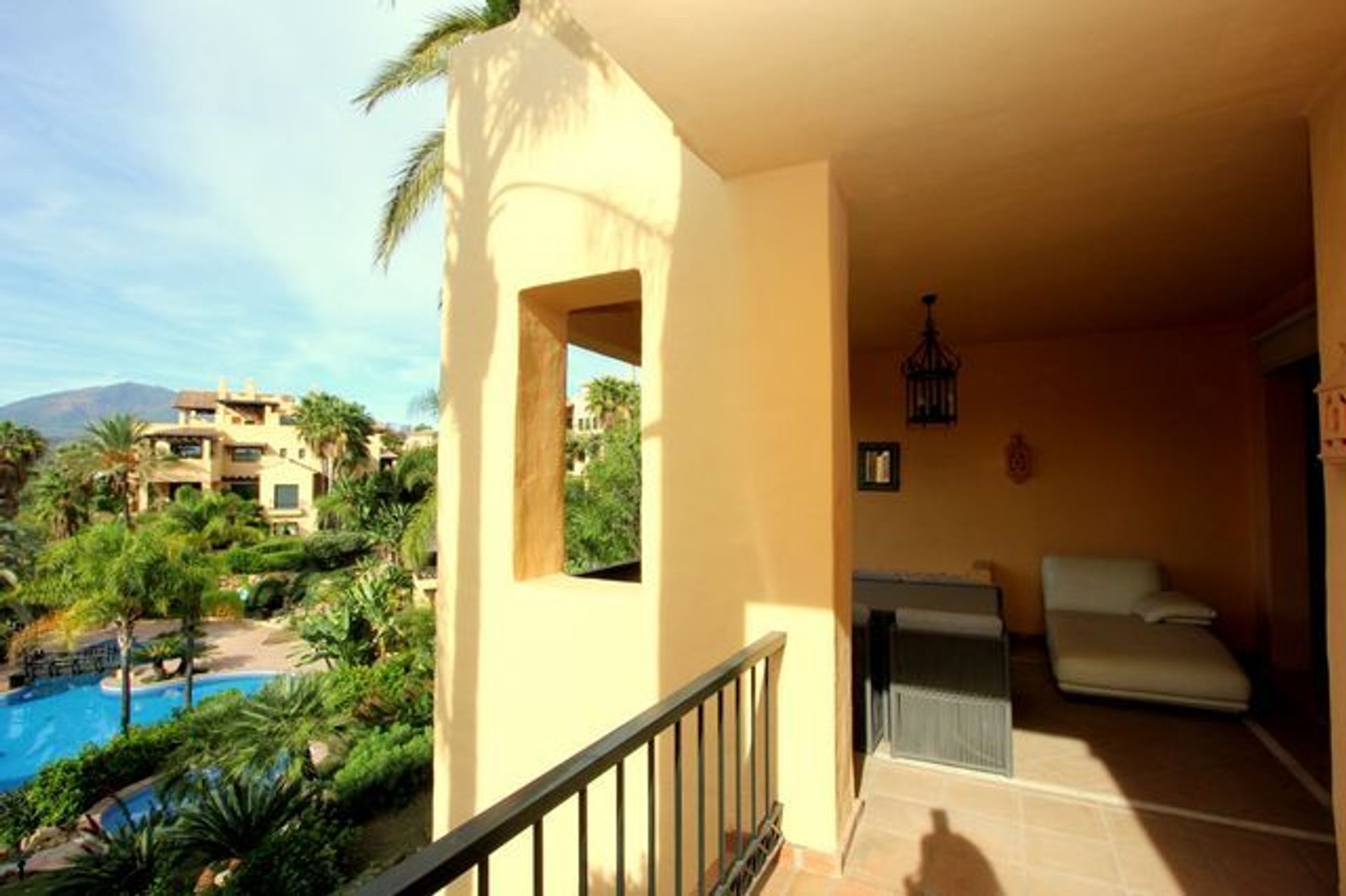 Condominium in Estepona, Malaga 10043839