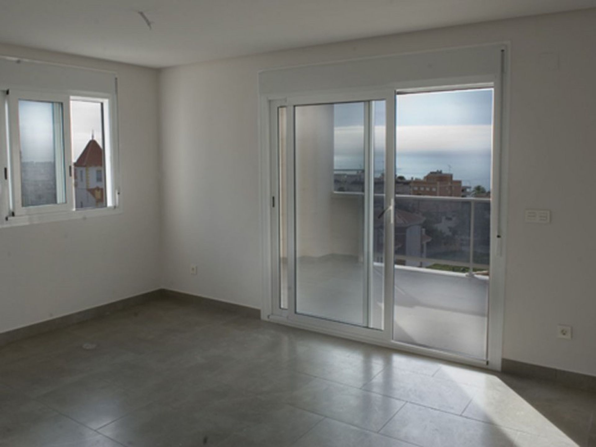 Huis in Gran Alacant - Santa Pola, Valencia 10046699