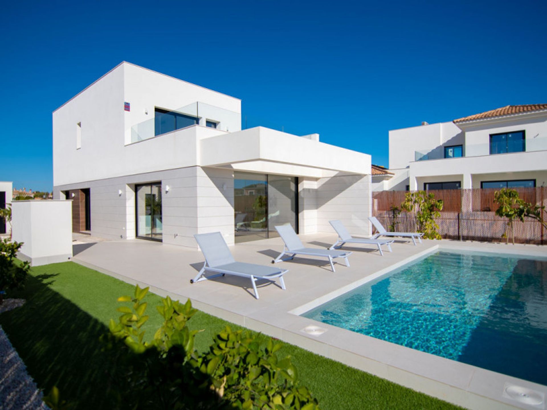 House in Los Montesinos, Valencia 10047153