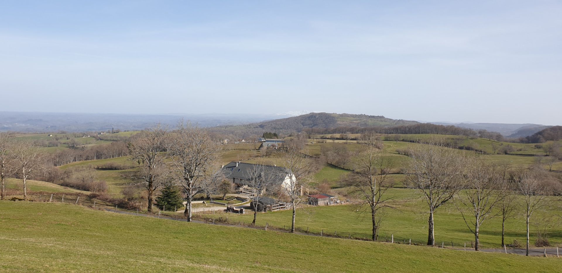 Andere im Saignes, Auvergne-Rhône-Alpes 10047323