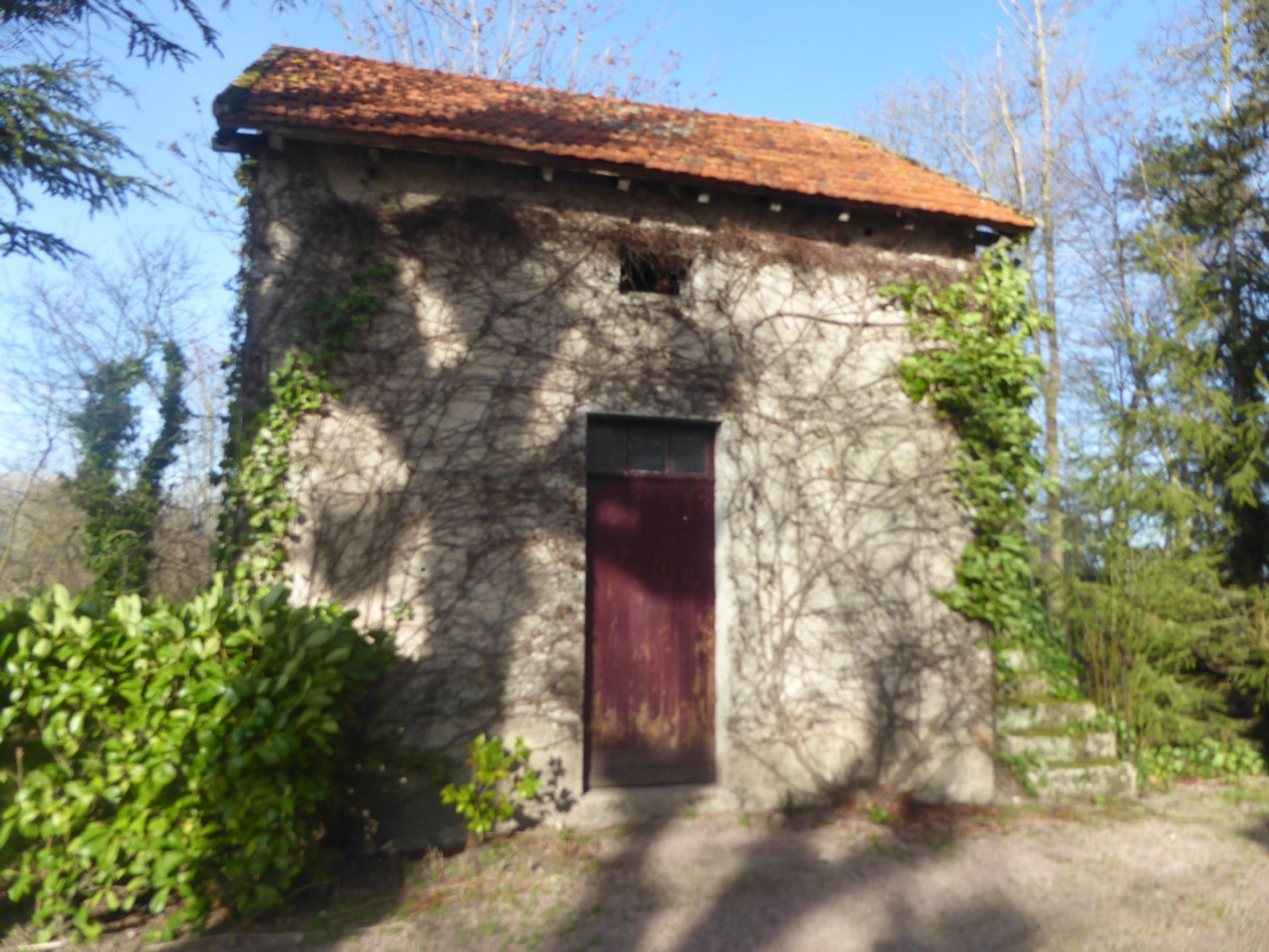 Hus i Saint Gerand Le Puy, Auvergne 10047336