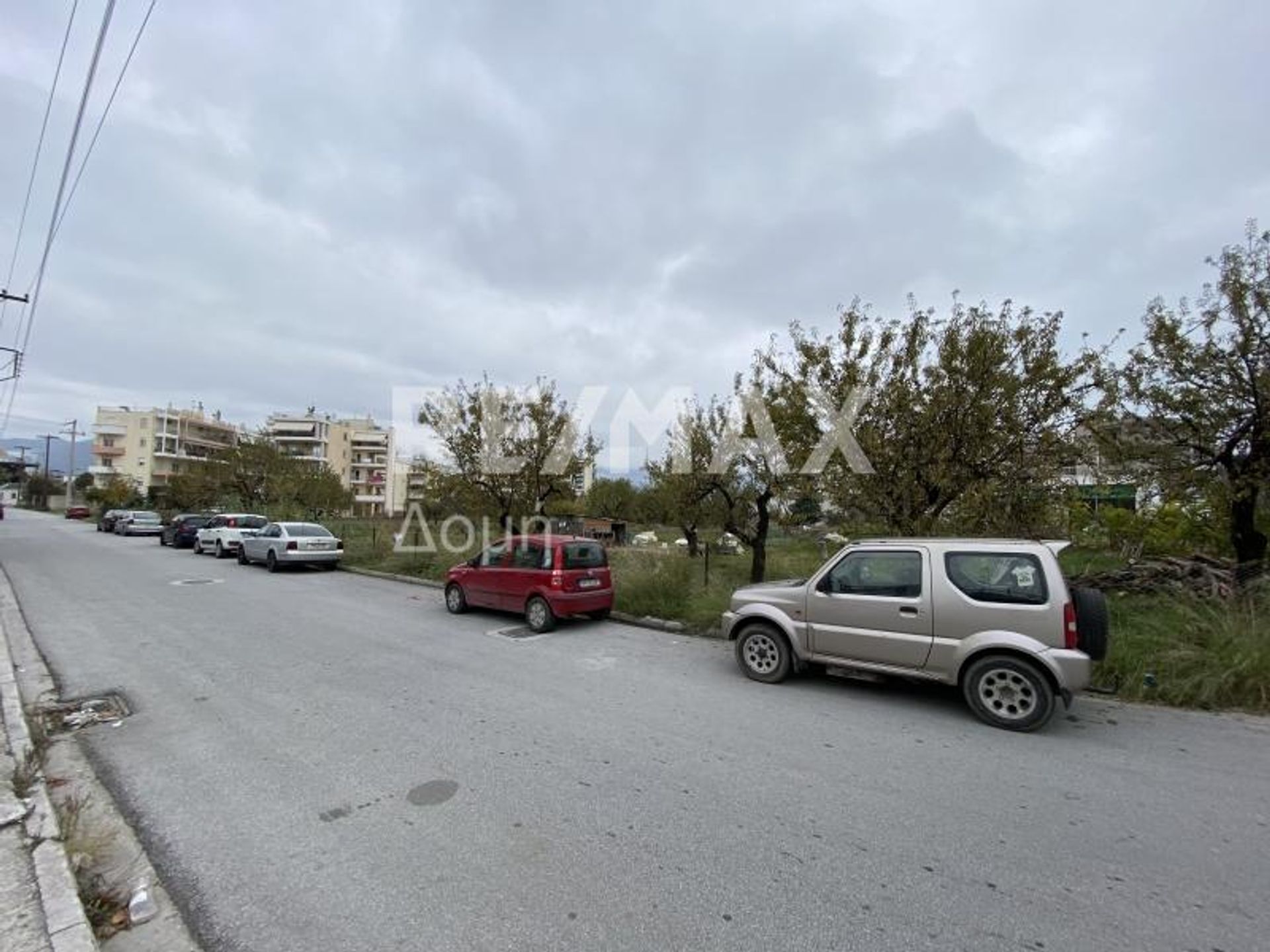 Condominio nel Ag. Anargiroi,  10048144