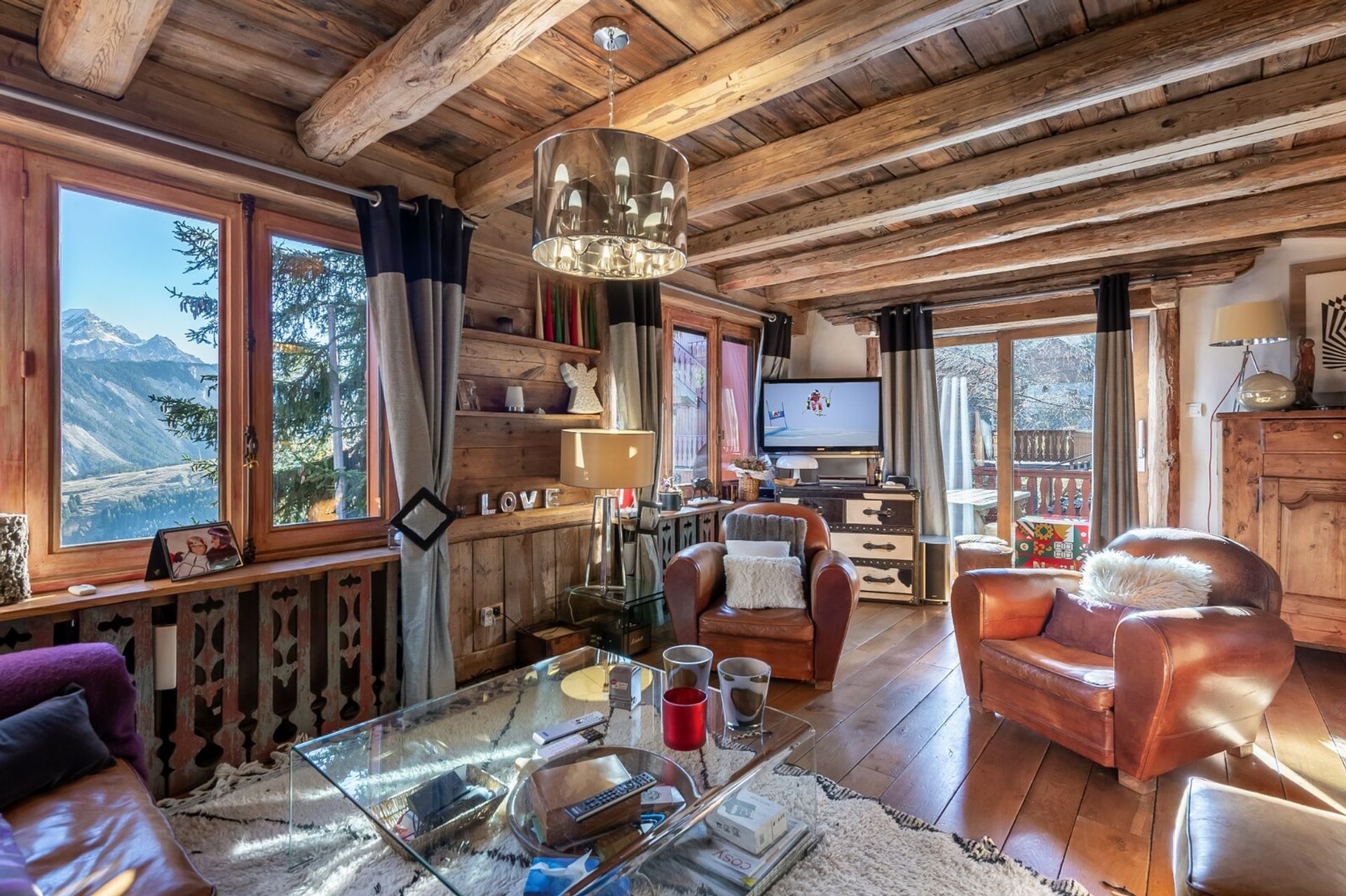 Кондоминиум в Courchevel, Rhone Alps 10048456