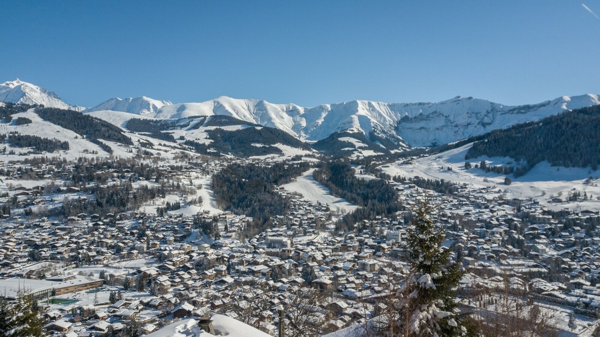 Eigentumswohnung im Megève, Auvergne-Rhône-Alpes 10048545