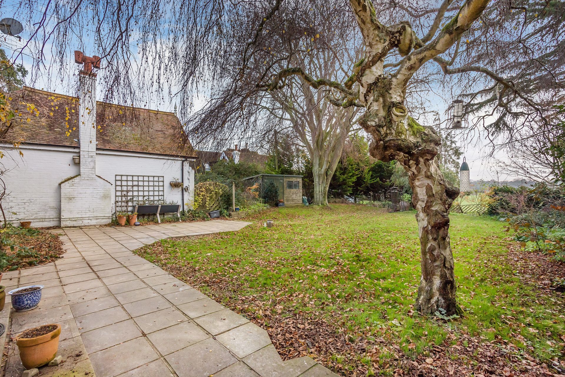 casa en Salfords, Surrey 10048648