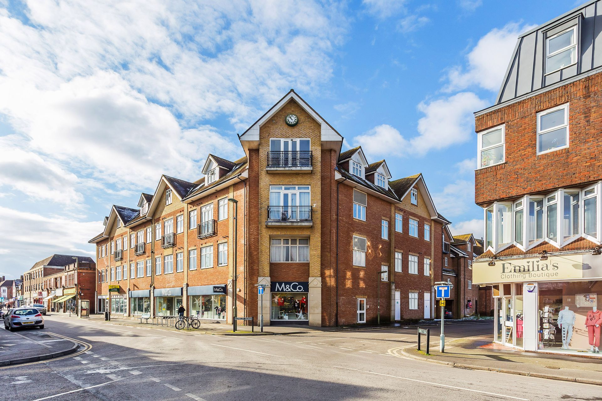 Condominio nel Horley, Surrey 10048668