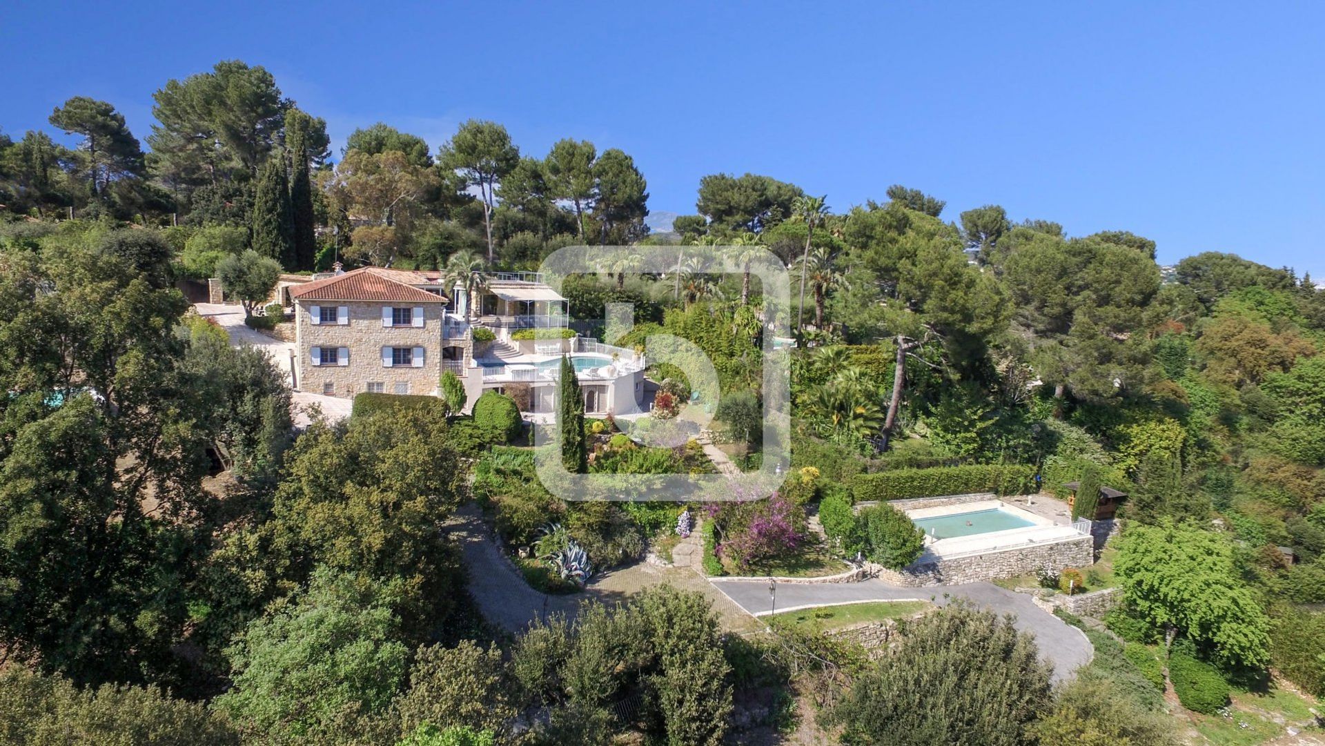 rumah dalam Biot, Provence-Alpes-Côte d'Azur 10048761