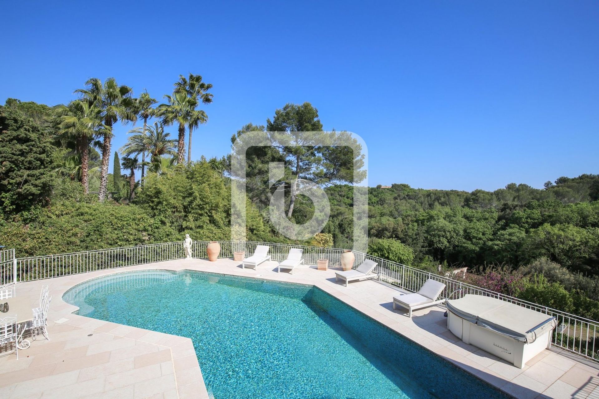 casa no Biot, Provence-Alpes-Cote D'azur 10048761