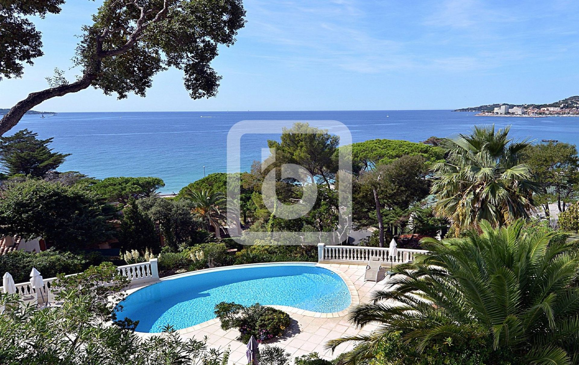 Hus i Sainte-Maxime, Provence-Alpes-Cote d'Azur 10048788